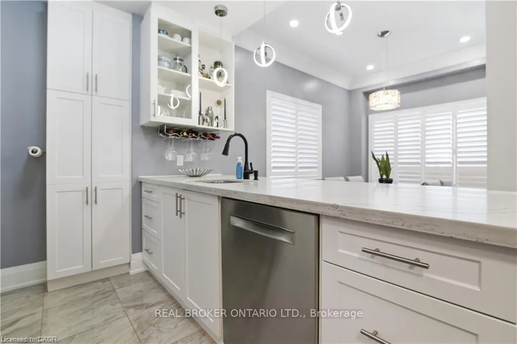 Photo 21 of 312 Humphrey Street, Hamilton, Waterdown — HOMEH