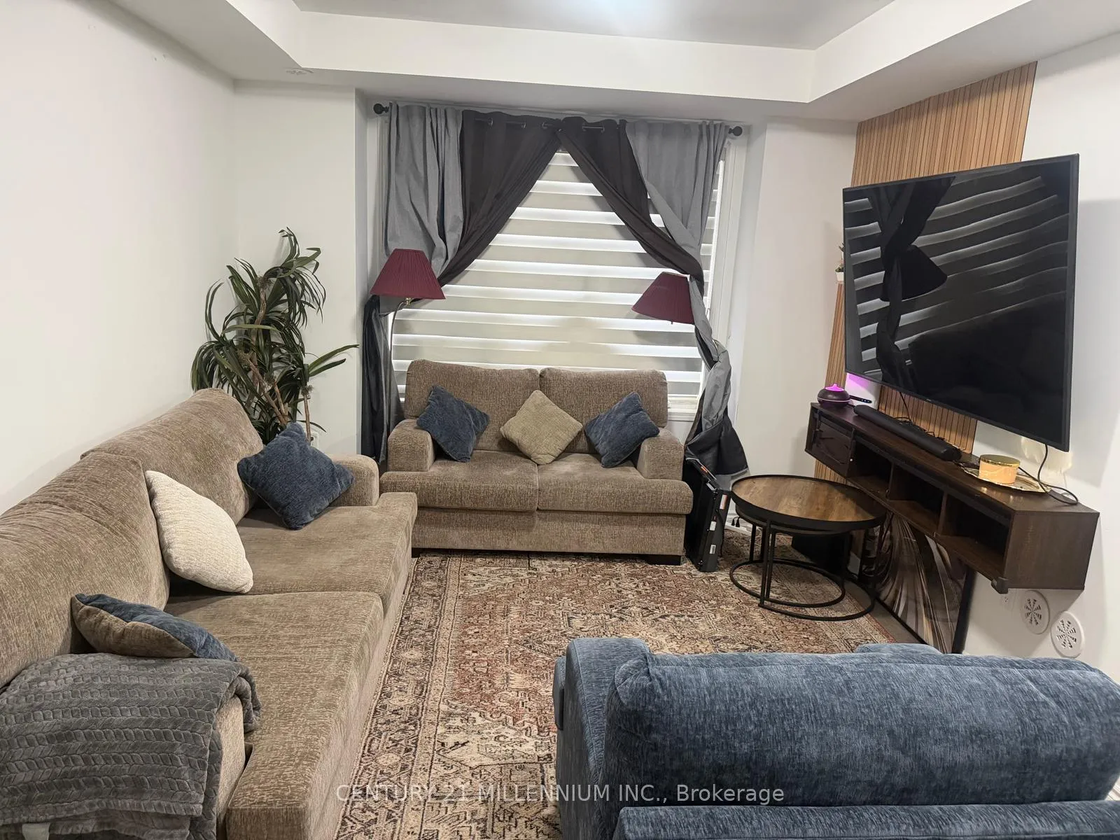 Photo 6 of 57 Melmar Street, Brampton, Northwest Brampton — HOMEH
