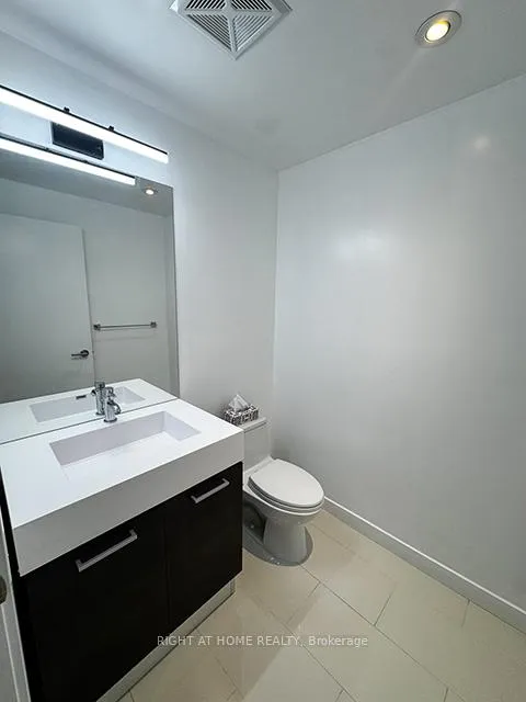 Photo 5 of Unit 633, 90 Broadview Avenue, Toronto, South Riverdale — HOMEH