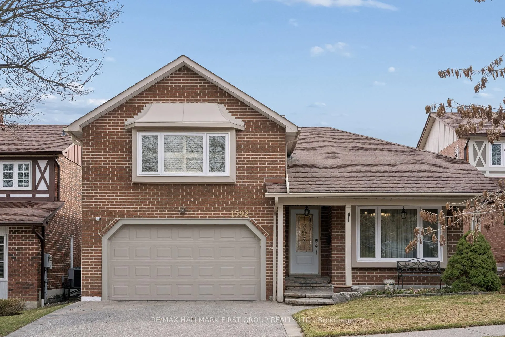 Photo 1 of 1592 Heathside Crescent, Pickering, Liverpool — HOMEH