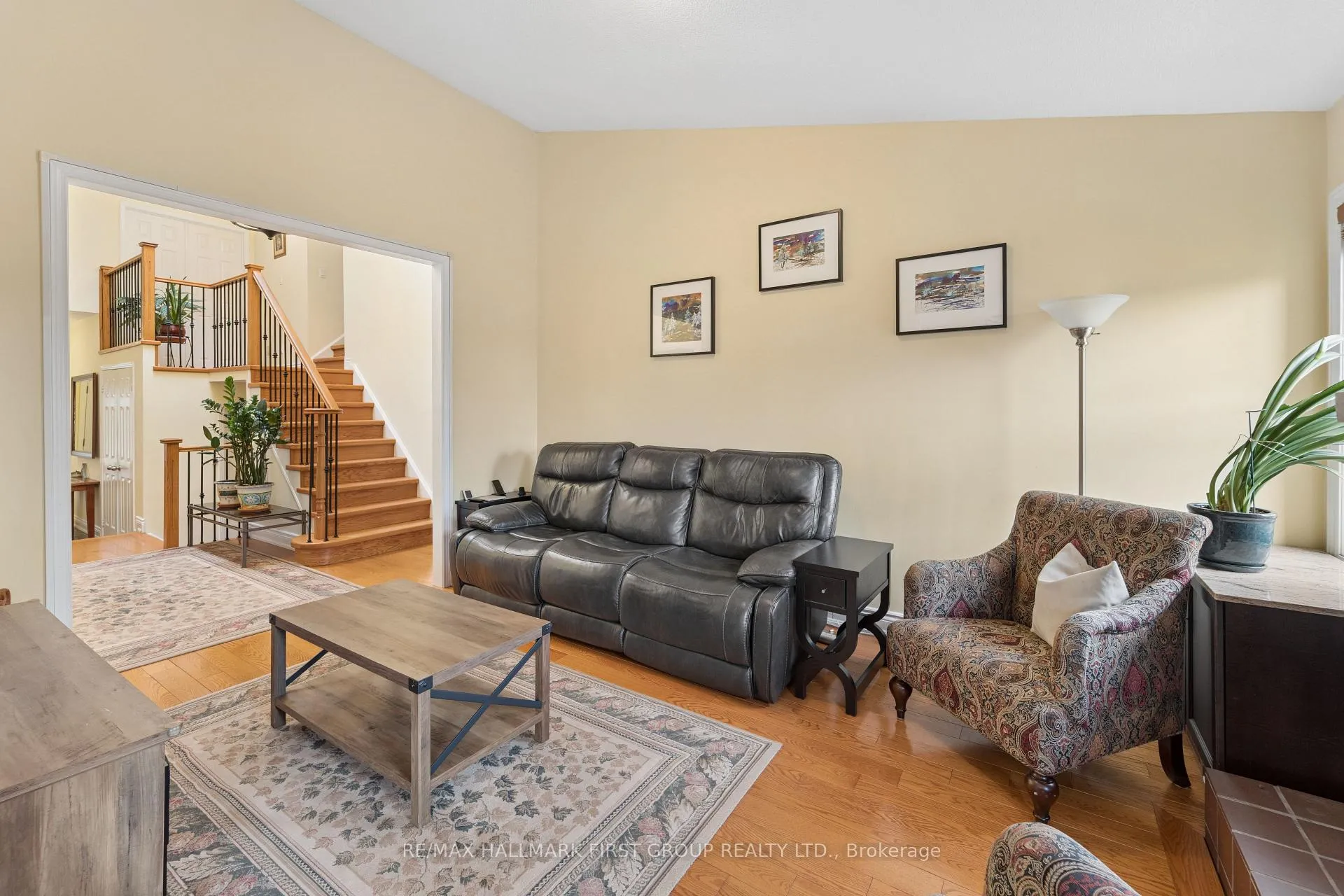 Photo 5 of 1592 Heathside Crescent, Pickering, Liverpool — HOMEH