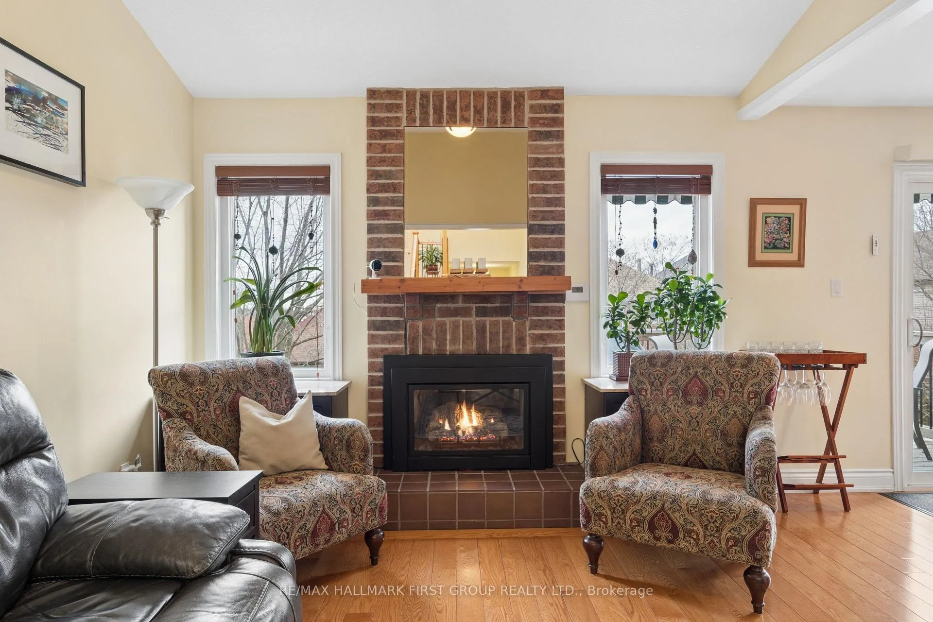 Photo 7 of 1592 Heathside Crescent, Pickering, Liverpool — HOMEH