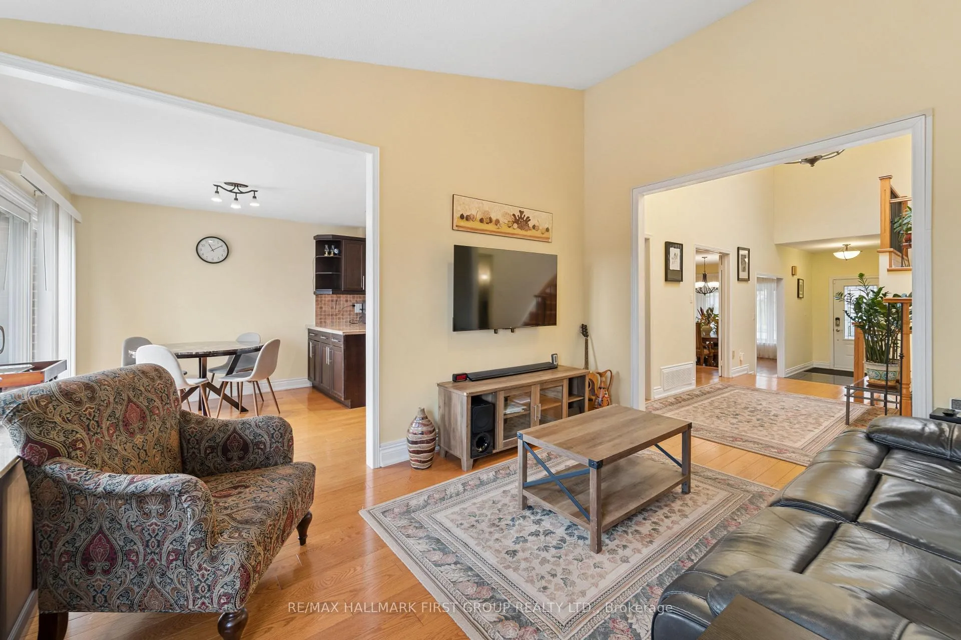 Photo 8 of 1592 Heathside Crescent, Pickering, Liverpool — HOMEH