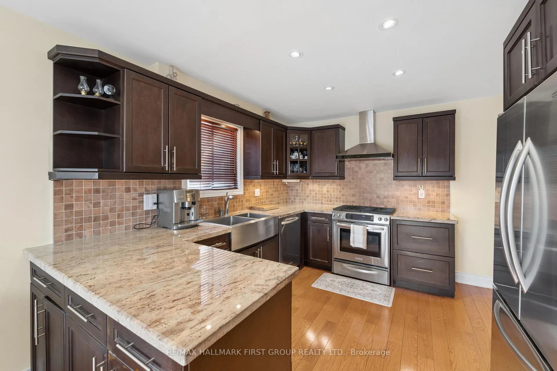 Photo 12 of 1592 Heathside Crescent, Pickering, Liverpool — HOMEH