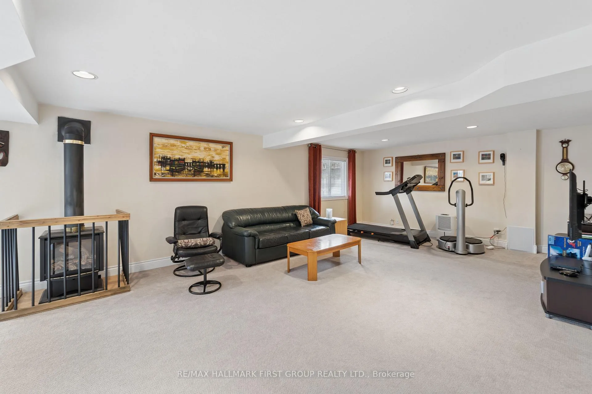 Photo 35 of 1592 Heathside Crescent, Pickering, Liverpool — HOMEH