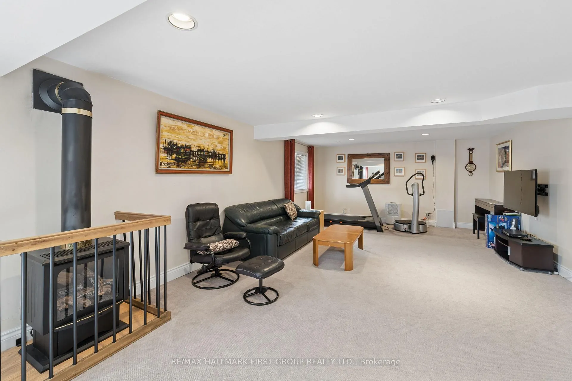 Photo 36 of 1592 Heathside Crescent, Pickering, Liverpool — HOMEH