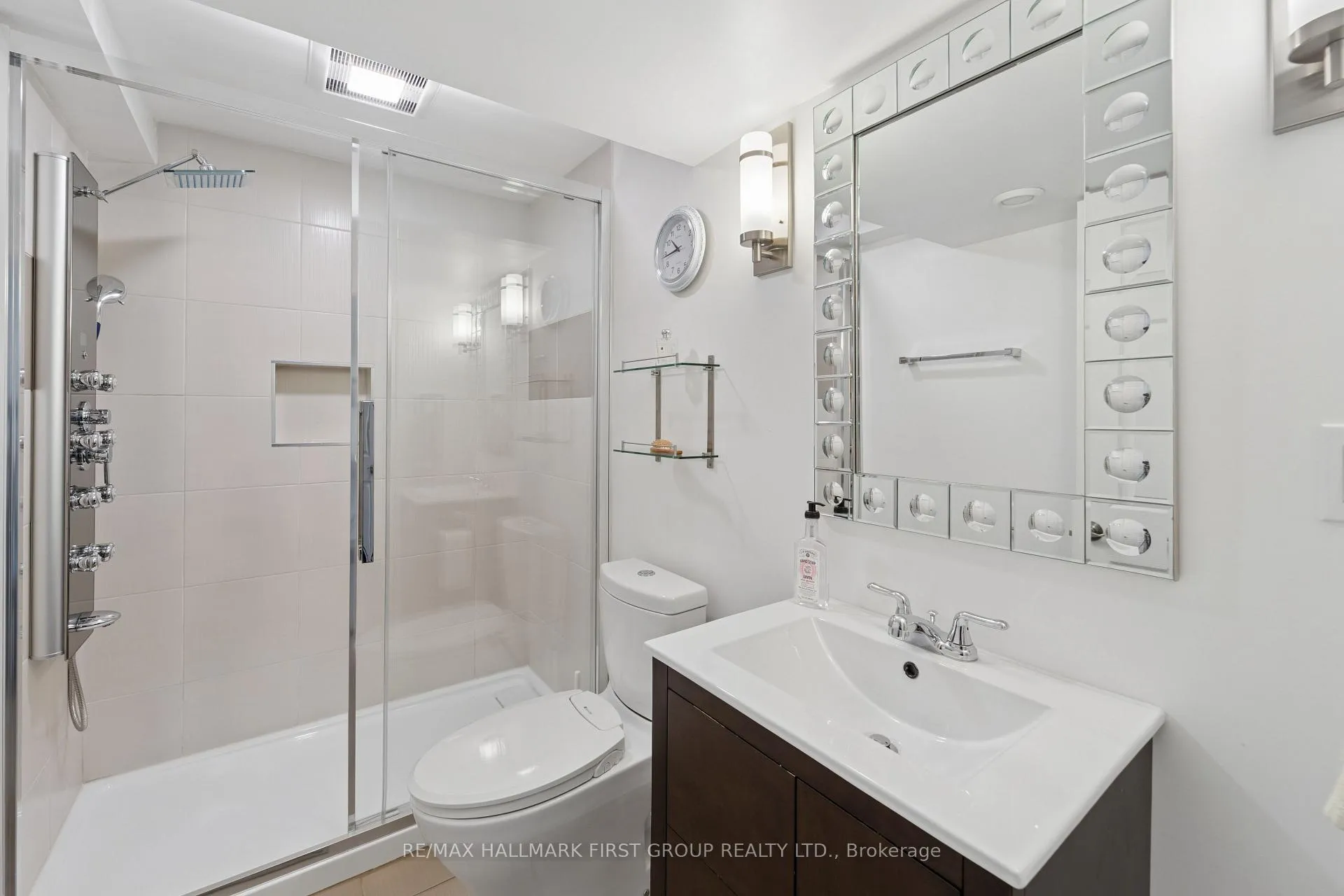 Photo 40 of 1592 Heathside Crescent, Pickering, Liverpool — HOMEH