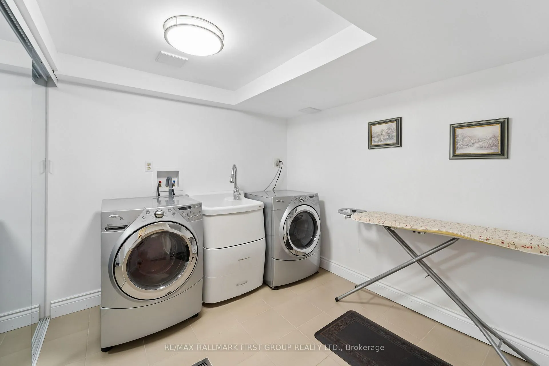 Photo 41 of 1592 Heathside Crescent, Pickering, Liverpool — HOMEH