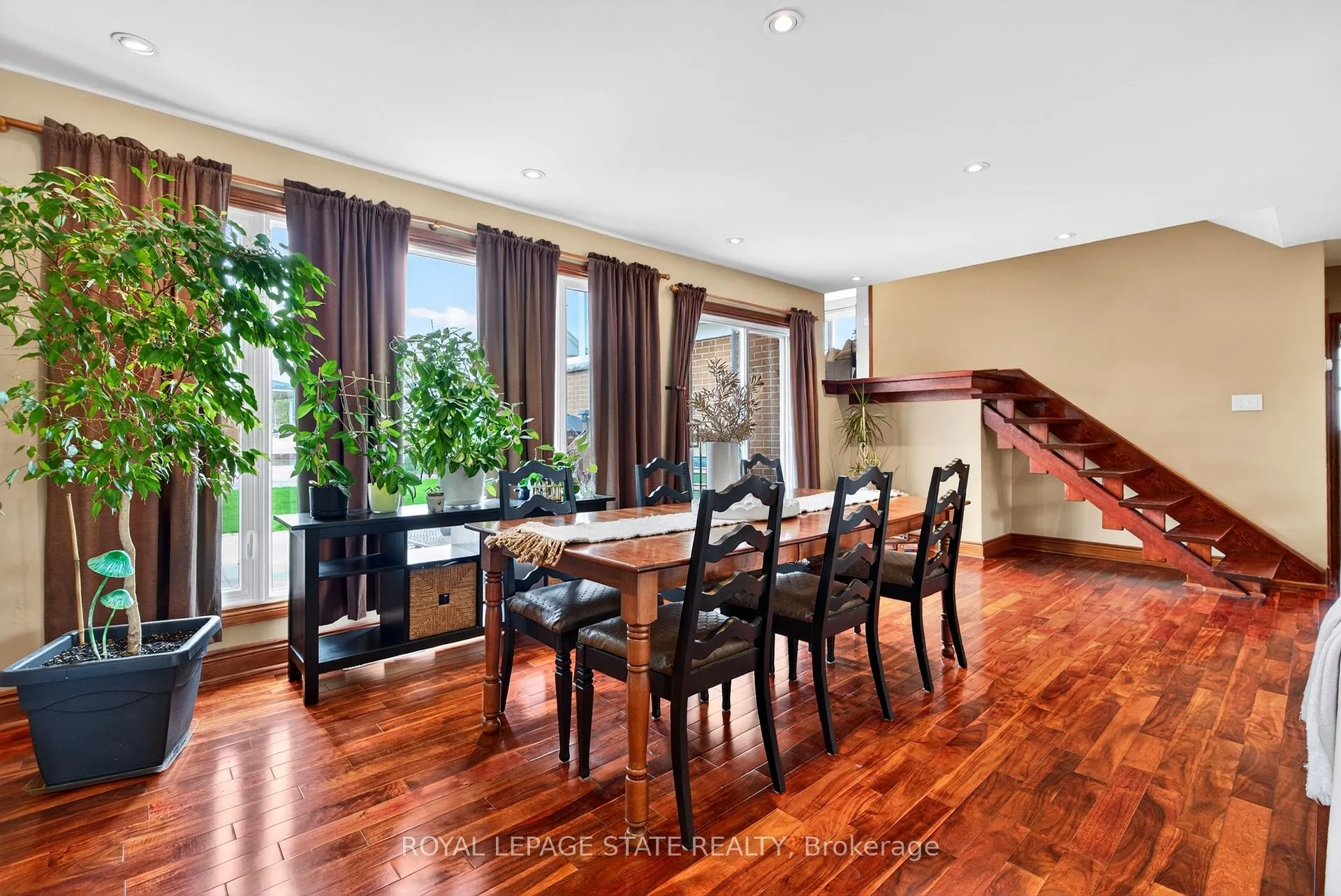 Photo 11 of 380 East 37th Street, Hamilton, Macassa — HOMEH