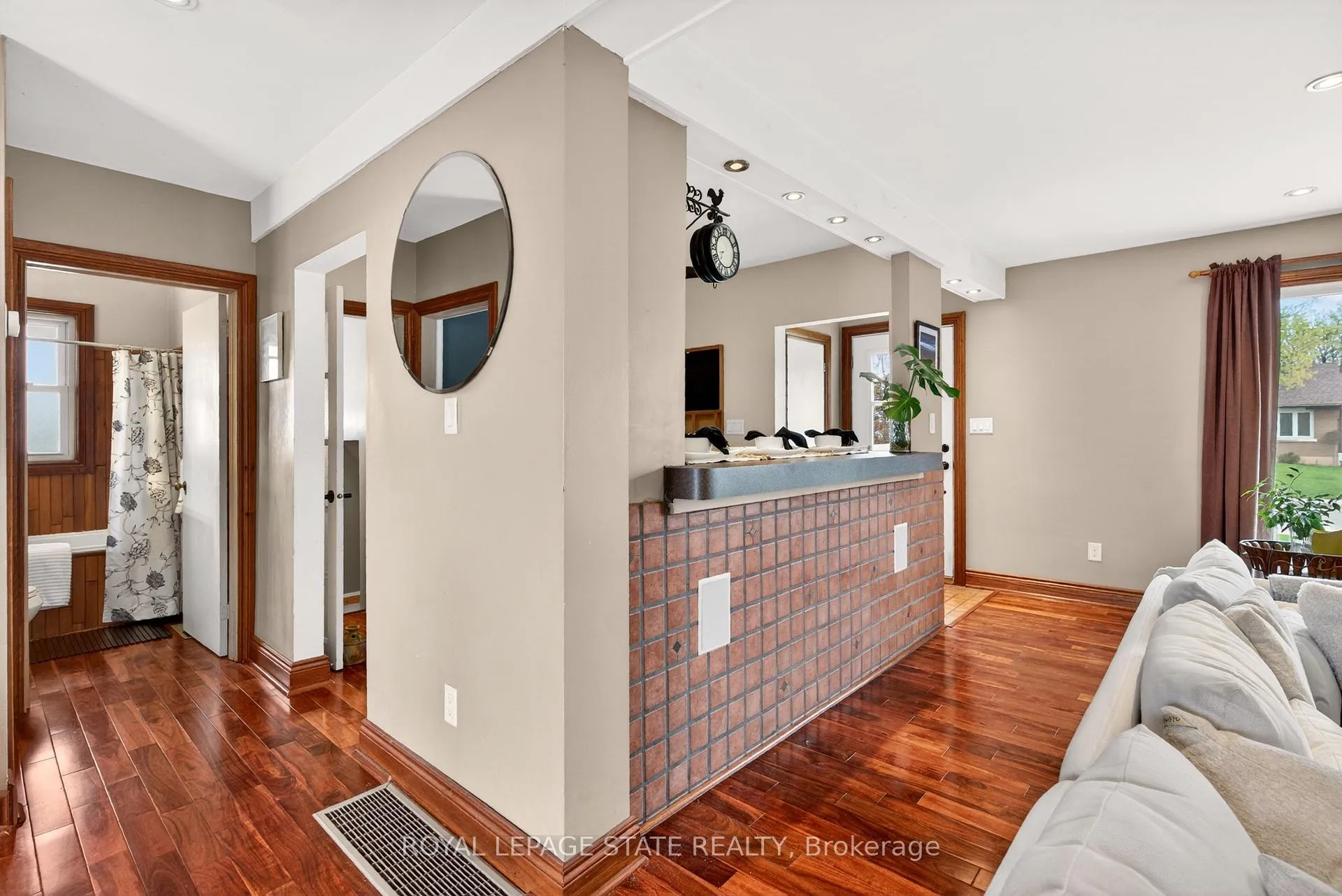 Photo 17 of 380 East 37th Street, Hamilton, Macassa — HOMEH
