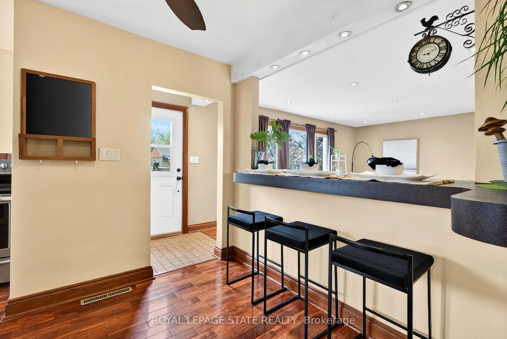 Photo 19 of 380 East 37th Street, Hamilton, Macassa — HOMEH