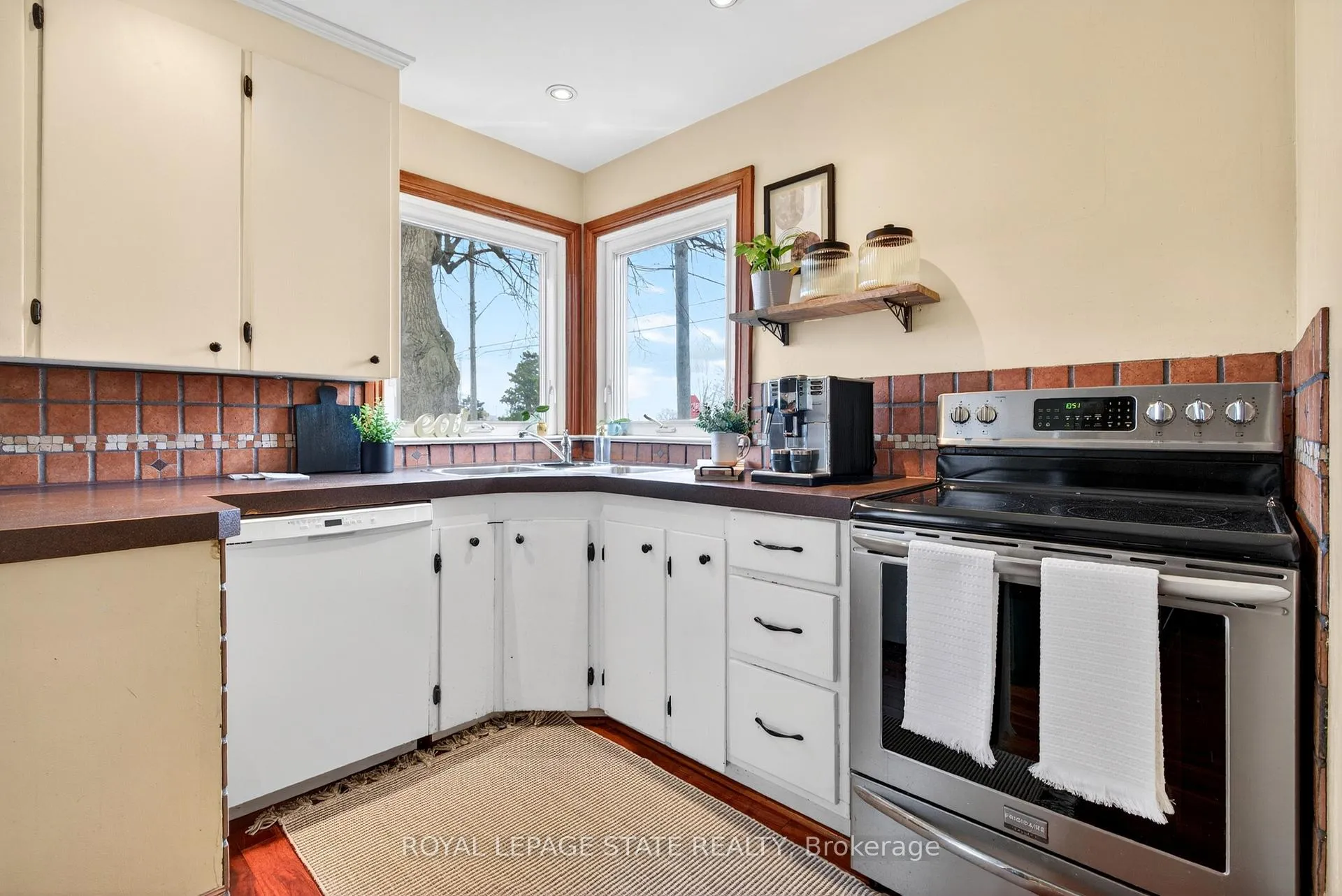 Photo 22 of 380 East 37th Street, Hamilton, Macassa — HOMEH