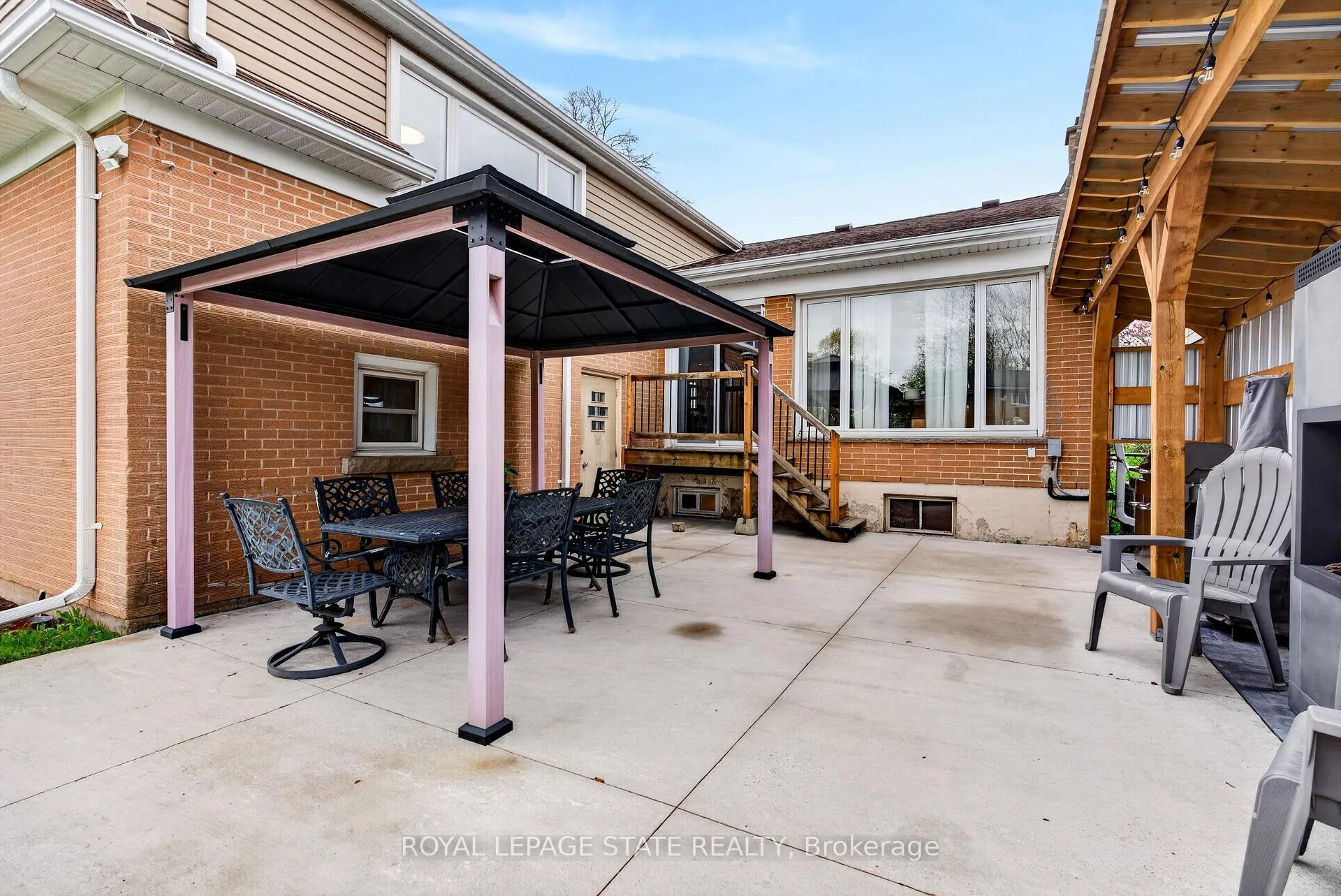 Photo 47 of 380 East 37th Street, Hamilton, Macassa — HOMEH