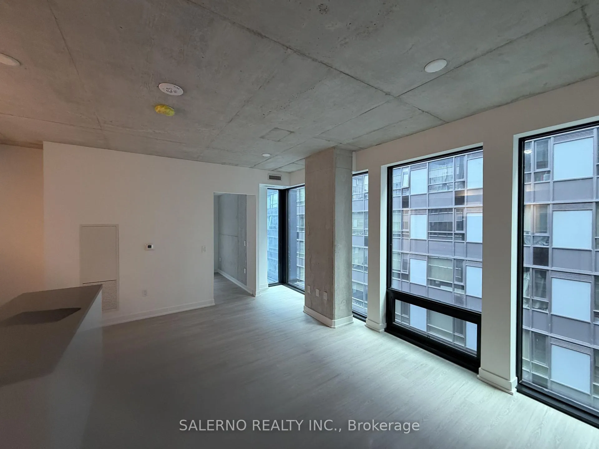 Photo 8 of Unit 607, 284 King Street E, Toronto, Moss Park — HOMEH