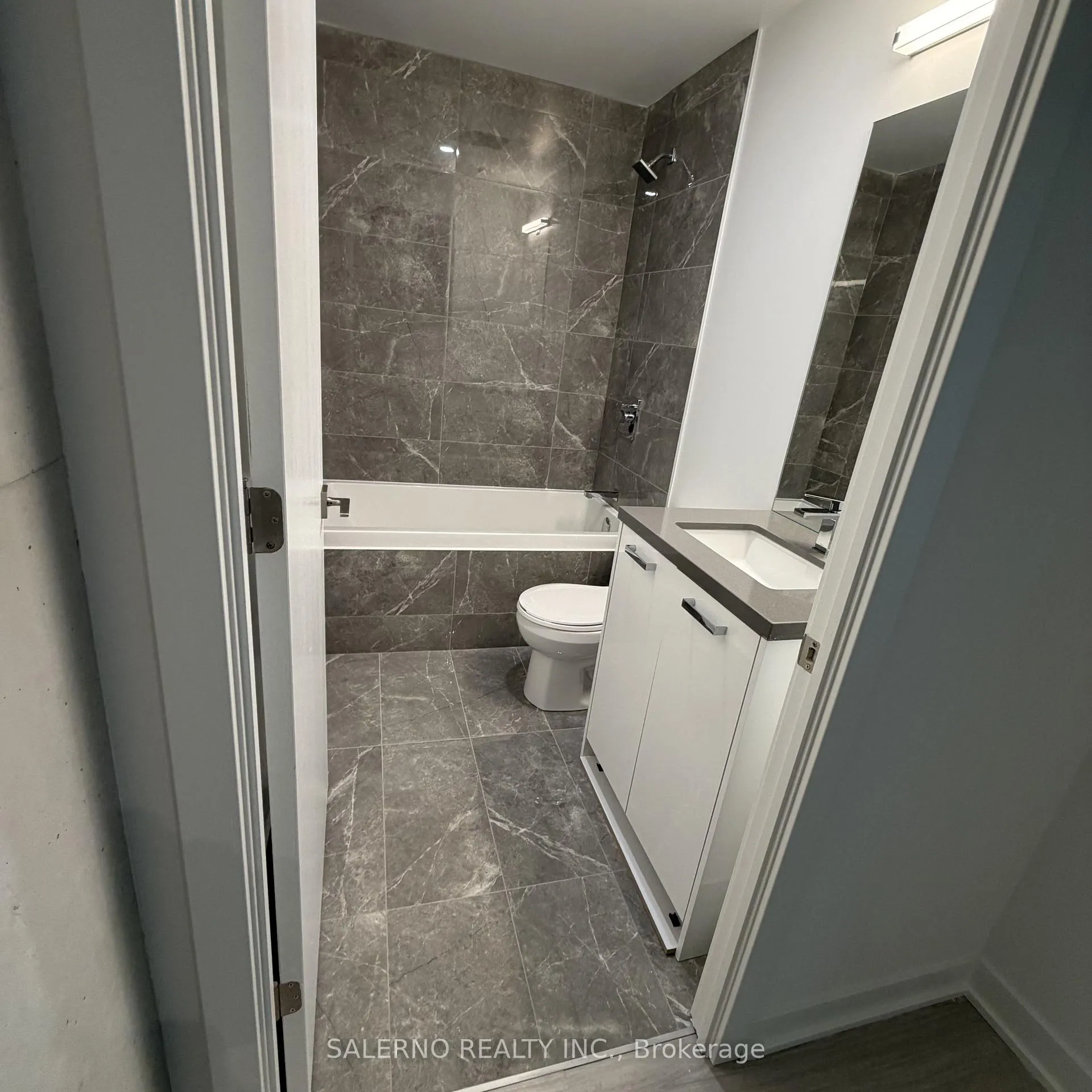 Photo 13 of Unit 607, 284 King Street E, Toronto, Moss Park — HOMEH