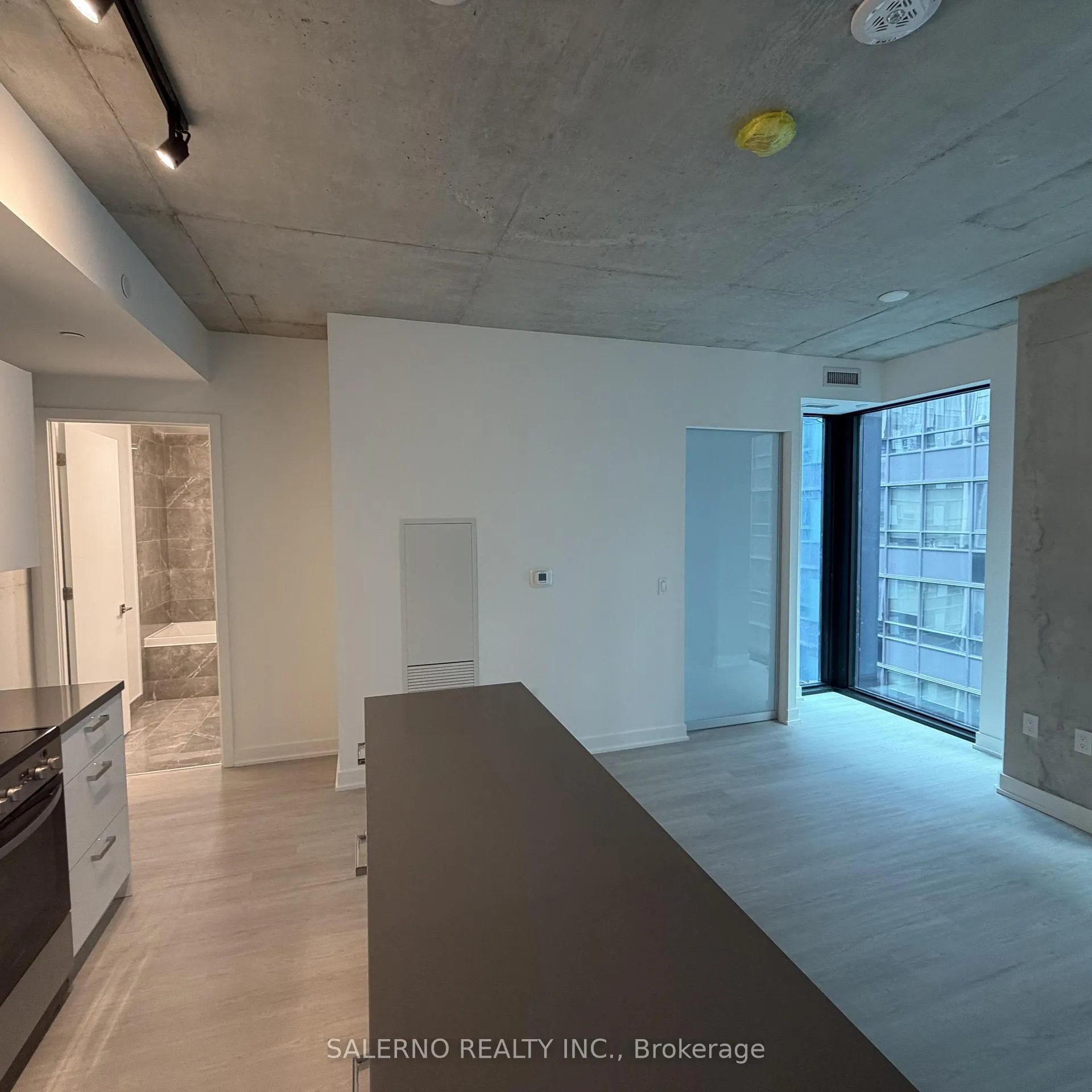 Photo 15 of Unit 607, 284 King Street E, Toronto, Moss Park — HOMEH