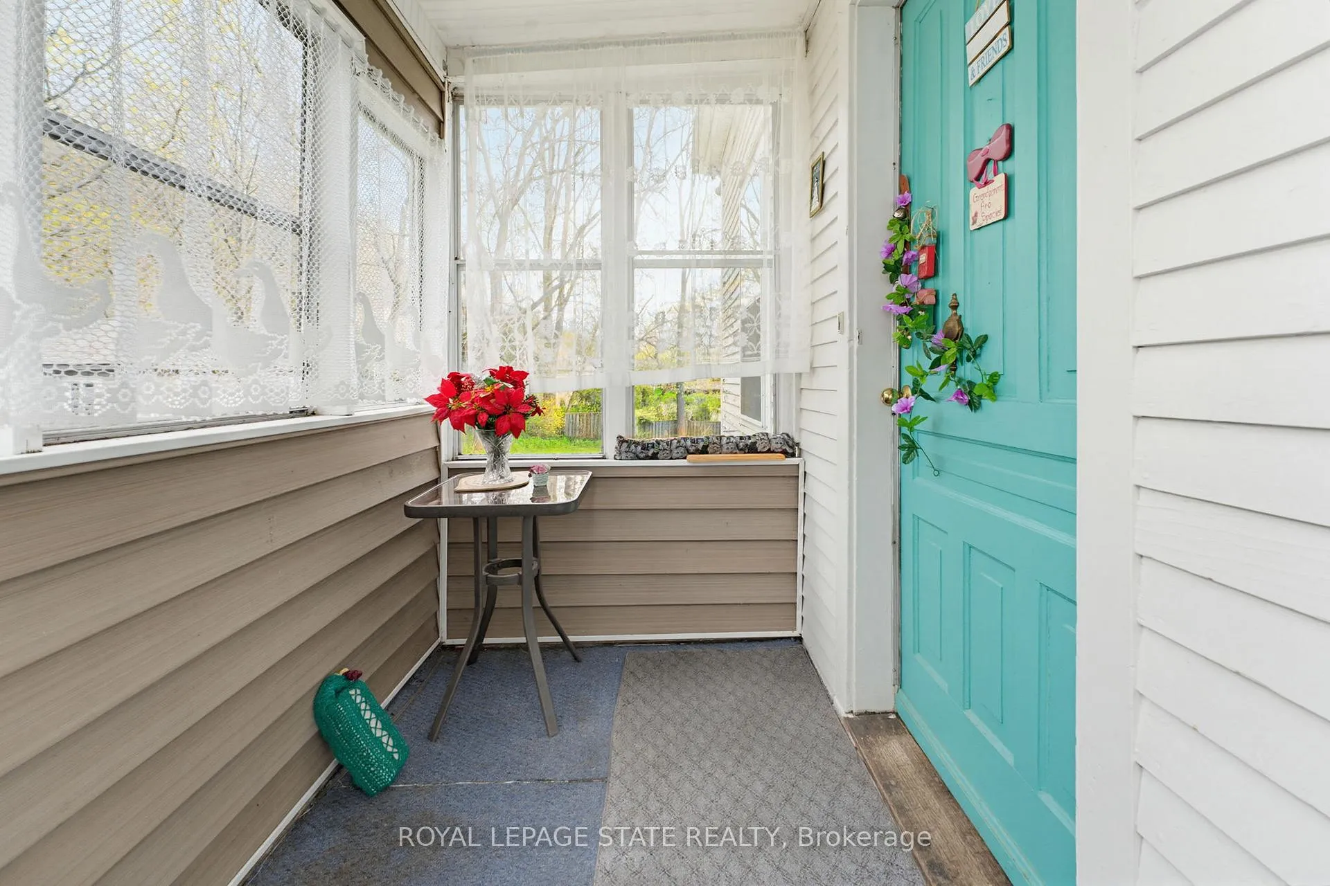Photo 5 of 111 Sydenham Street, Hamilton, Dundas — HOMEH