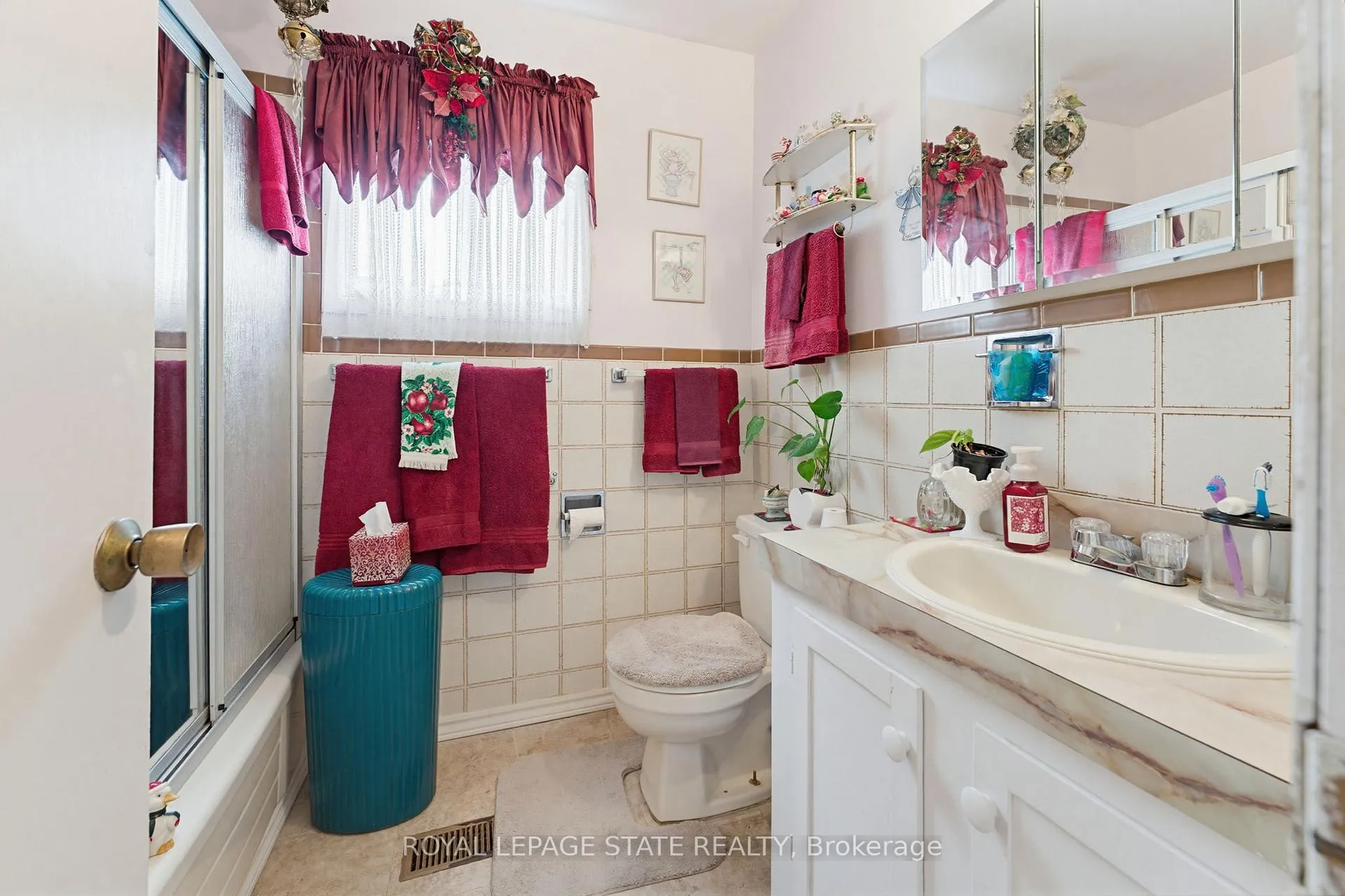 Photo 7 of 111 Sydenham Street, Hamilton, Dundas — HOMEH
