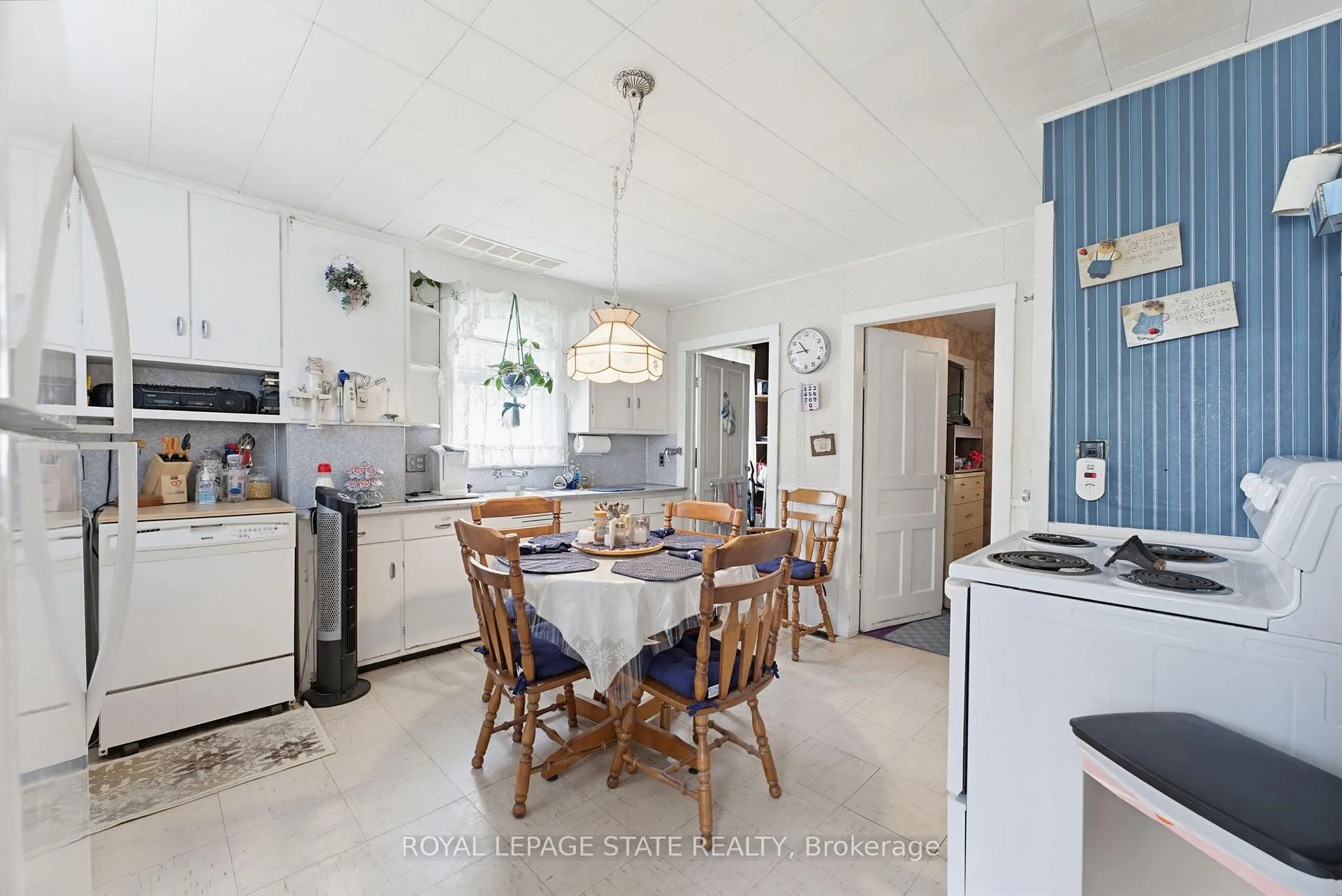 Photo 14 of 111 Sydenham Street, Hamilton, Dundas — HOMEH