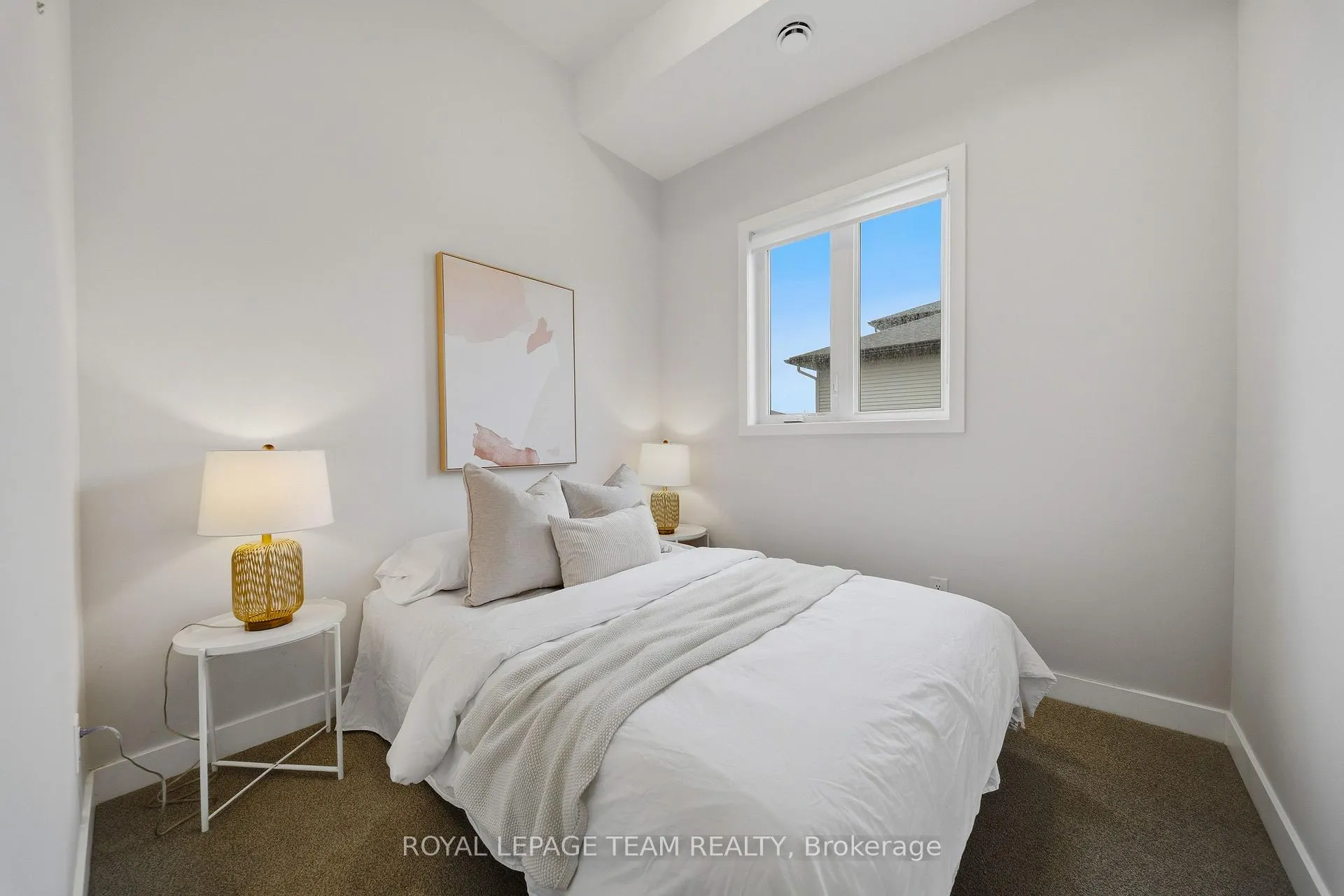 Photo 16 of 519 Crescendo Private, Ottawa, Riverside South/Gloucester Glen — HOMEH