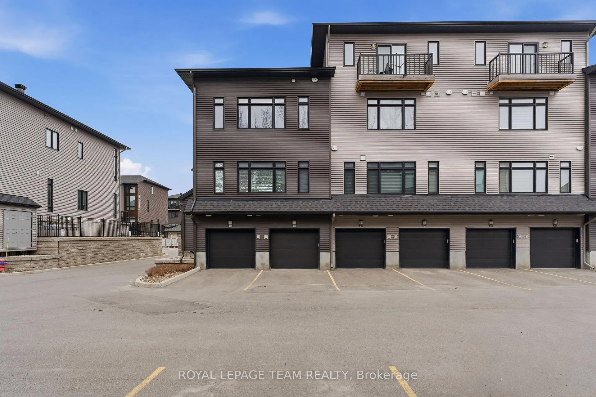 Photo 24 of 519 Crescendo Private, Ottawa, Riverside South/Gloucester Glen — HOMEH