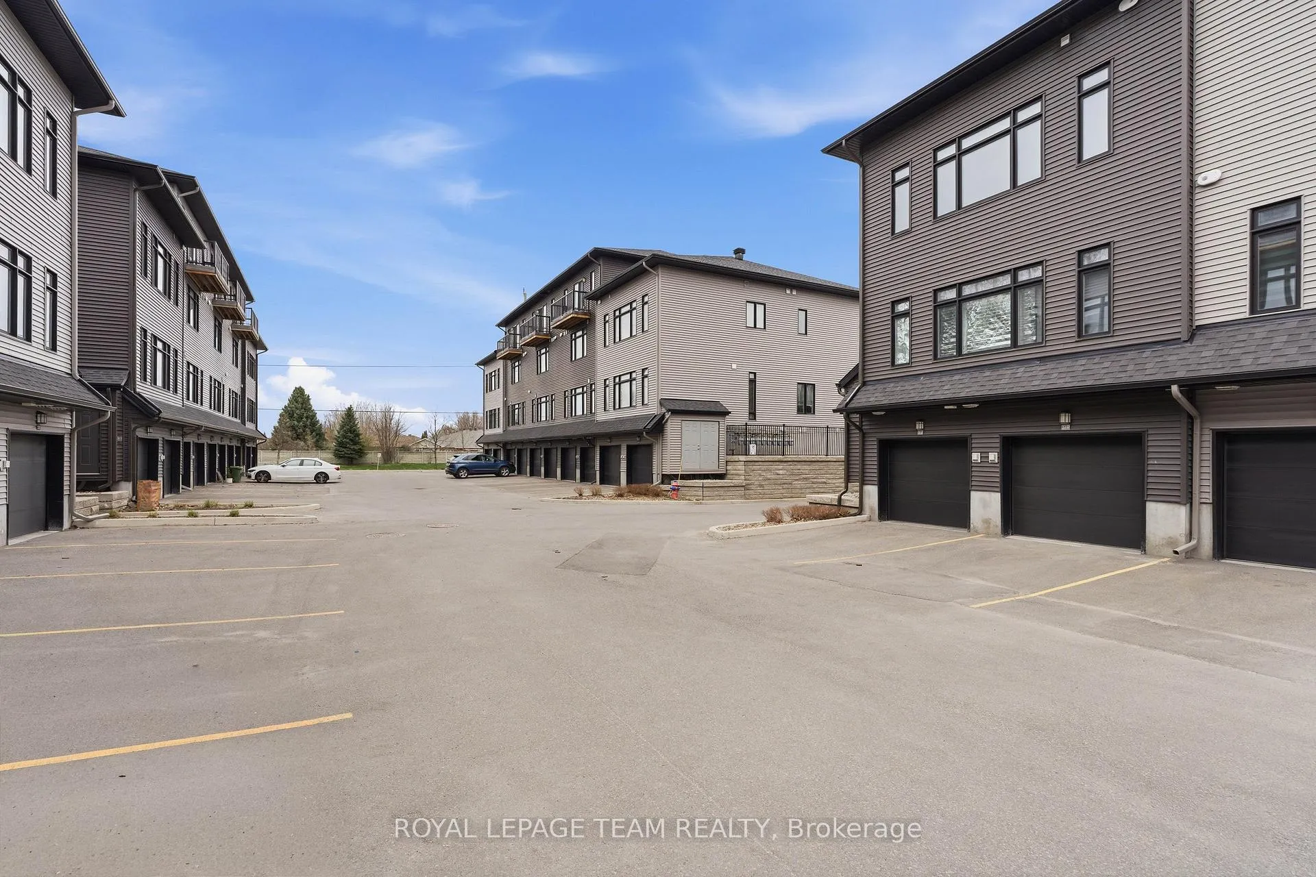 Photo 25 of 519 Crescendo Private, Ottawa, Riverside South/Gloucester Glen — HOMEH