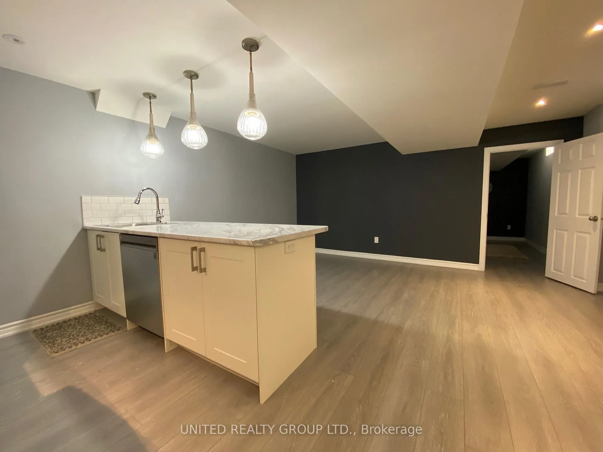 Photo 8 of Unit Basement, 271 Wardlaw Place, Vaughan, Vellore Village — HOMEH
