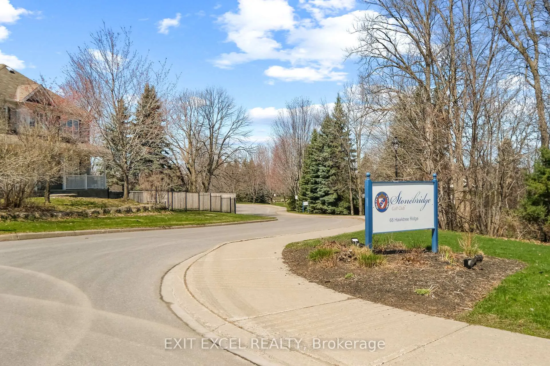 Photo 4 of 67 Hawktree, Ottawa, Barrhaven - Stonebridge — HOMEH