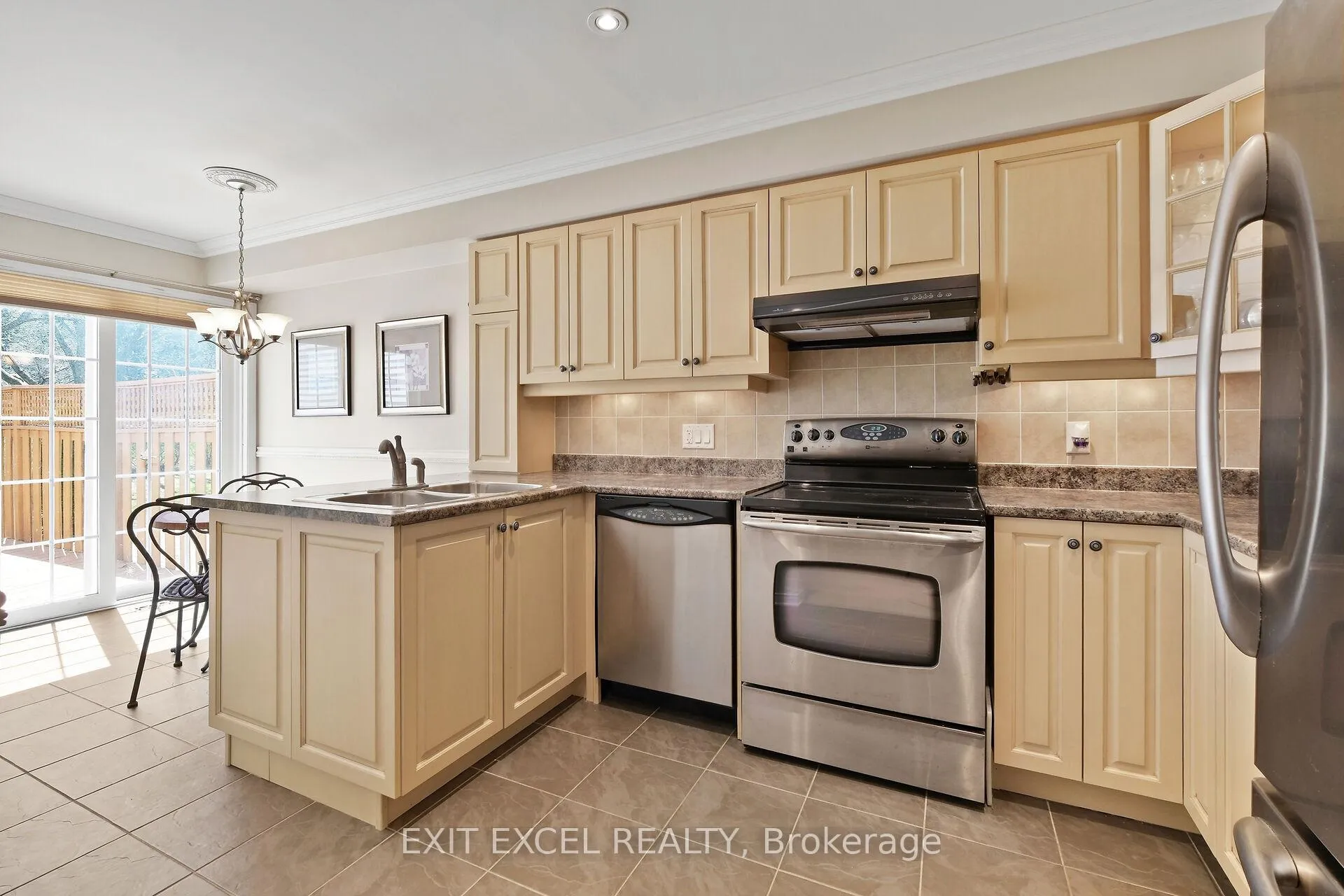 Photo 15 of 67 Hawktree, Ottawa, Barrhaven - Stonebridge — HOMEH