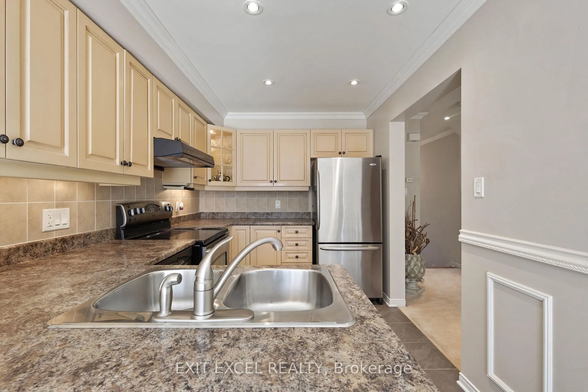 Photo 16 of 67 Hawktree, Ottawa, Barrhaven - Stonebridge — HOMEH