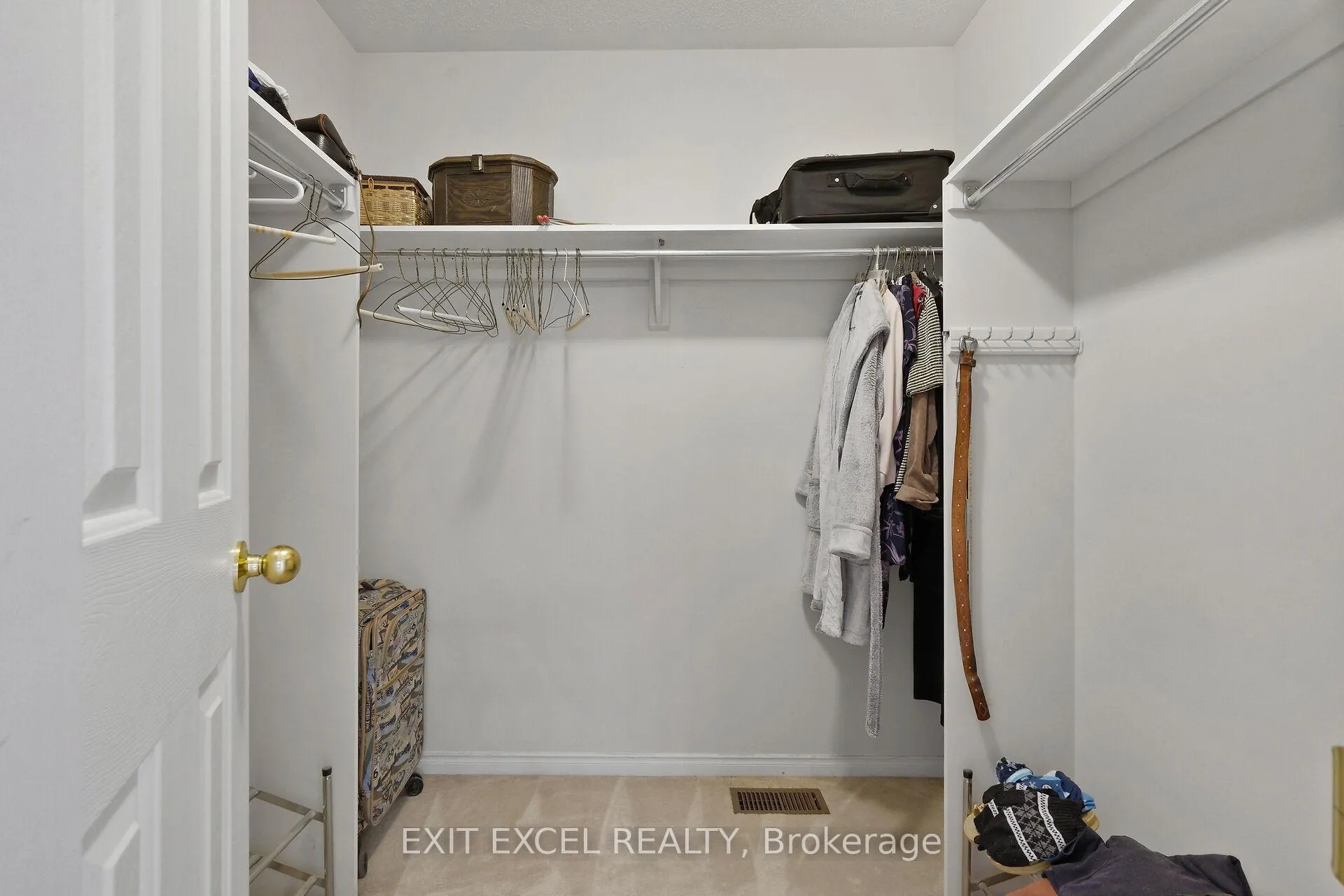 Photo 34 of 67 Hawktree, Ottawa, Barrhaven - Stonebridge — HOMEH