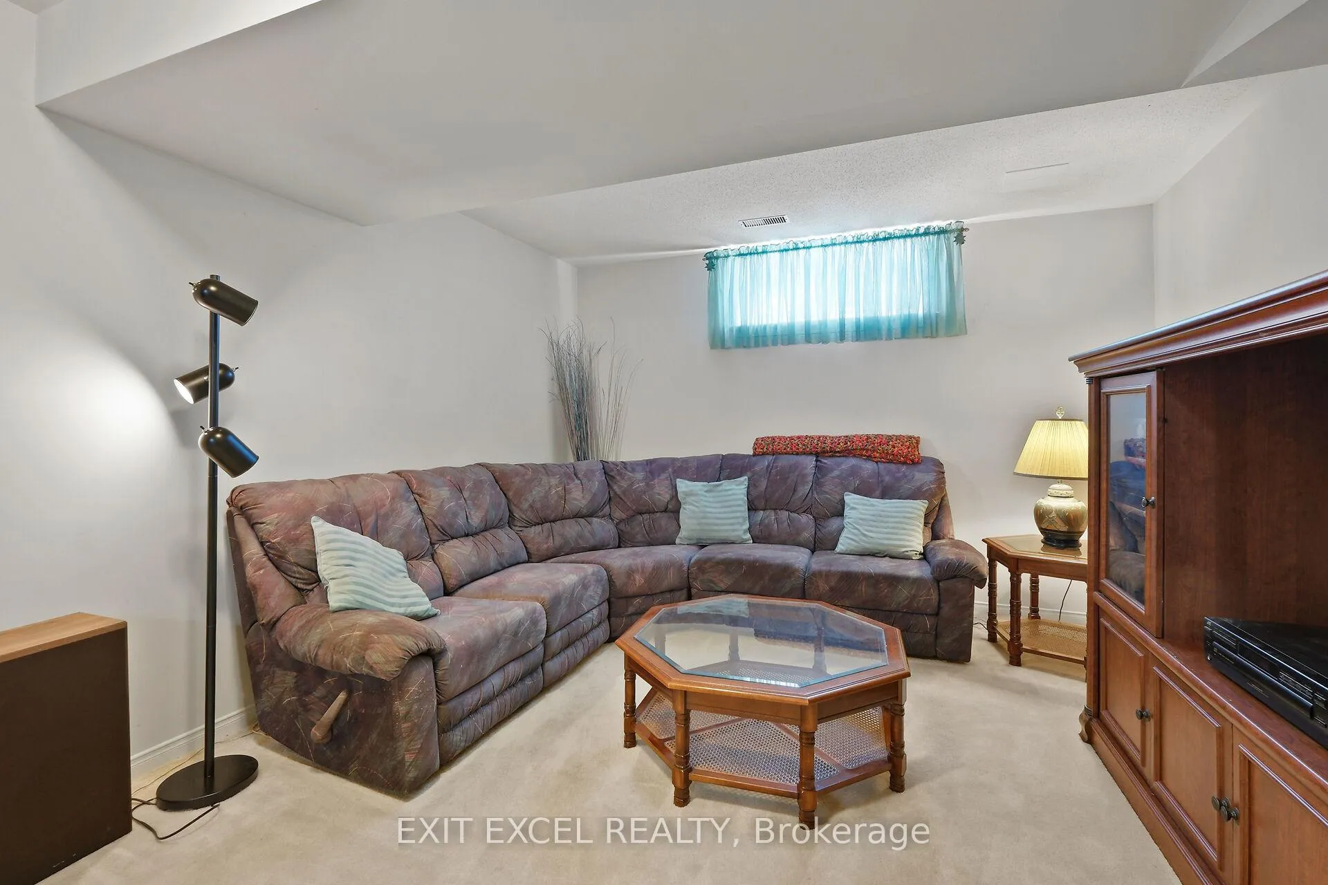 Photo 36 of 67 Hawktree, Ottawa, Barrhaven - Stonebridge — HOMEH