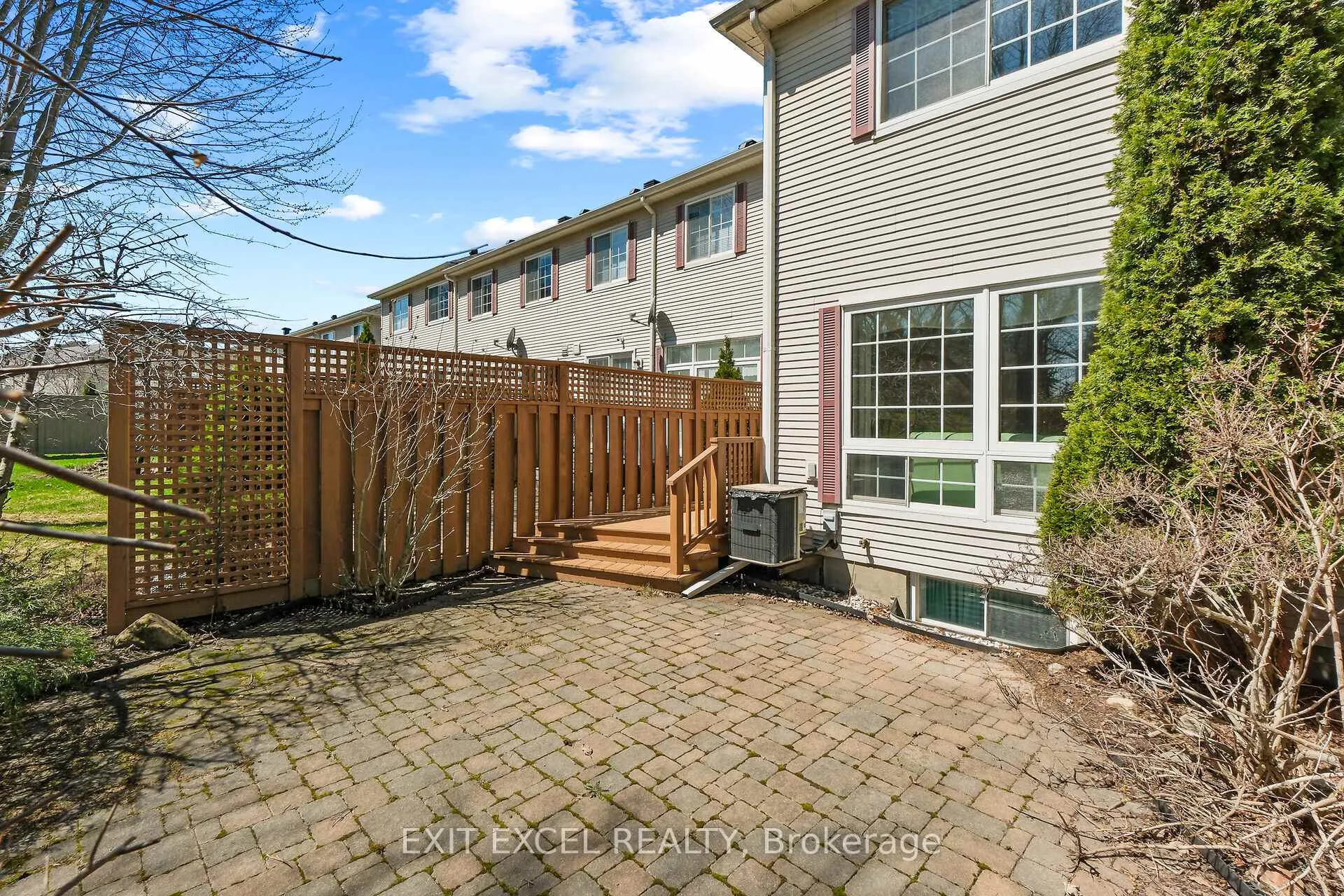 Photo 44 of 67 Hawktree, Ottawa, Barrhaven - Stonebridge — HOMEH