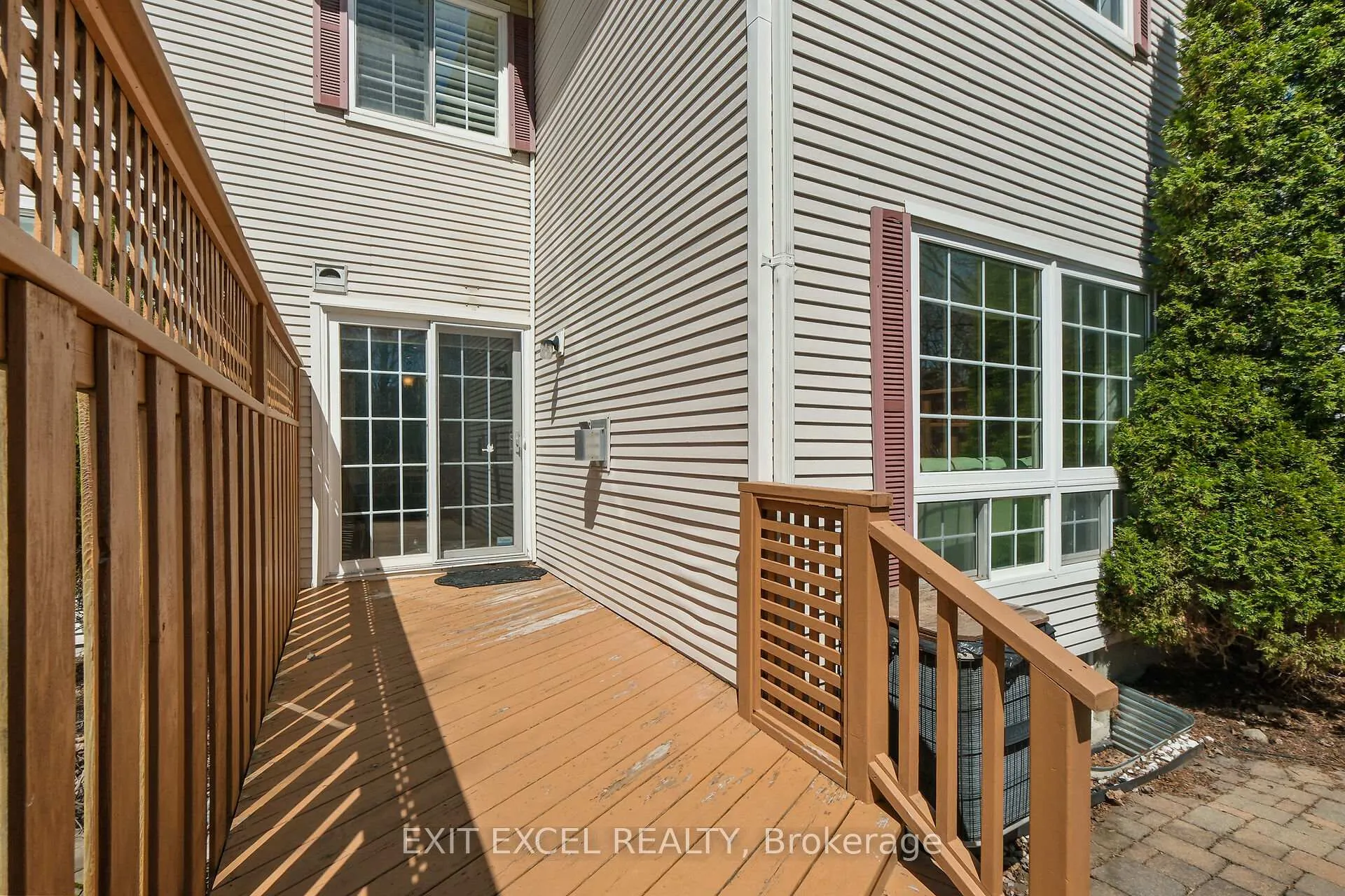 Photo 45 of 67 Hawktree, Ottawa, Barrhaven - Stonebridge — HOMEH