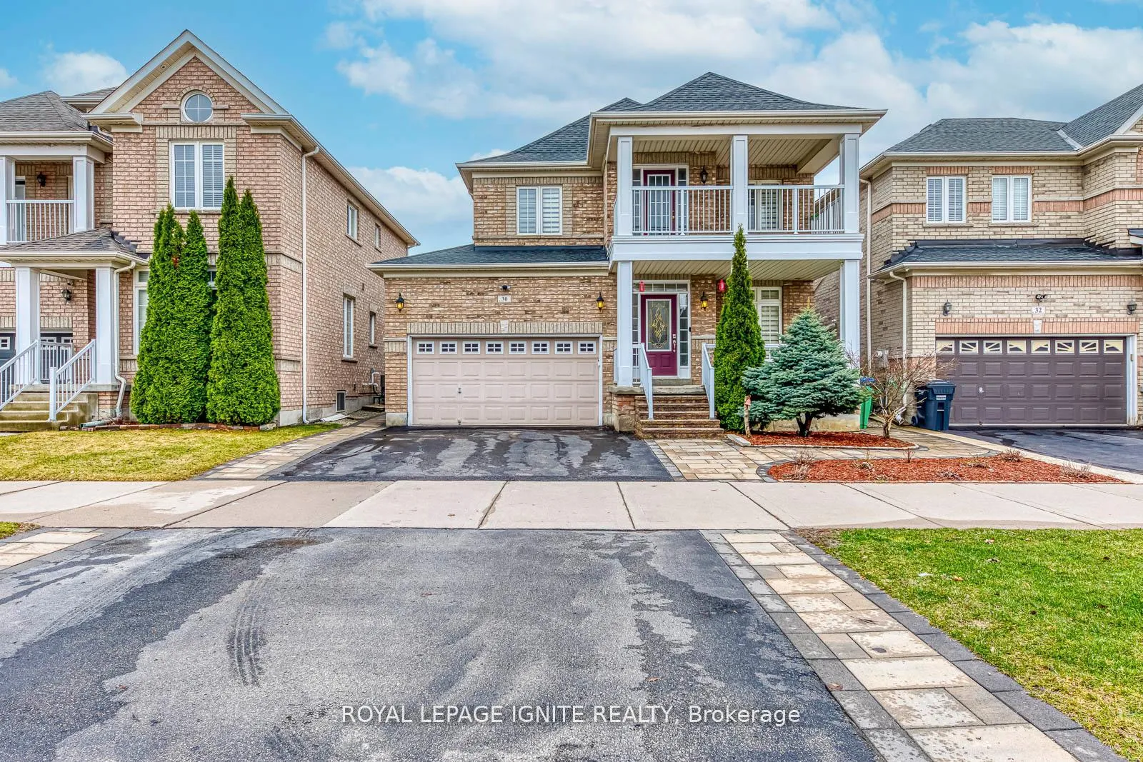 Photo 1 of 30 Streamline Drive, Brampton, Madoc — HOMEH