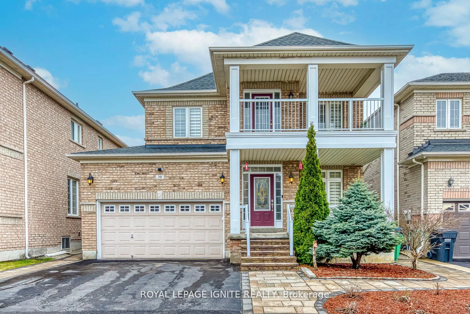 Photo 2 of 30 Streamline Drive, Brampton, Madoc — HOMEH