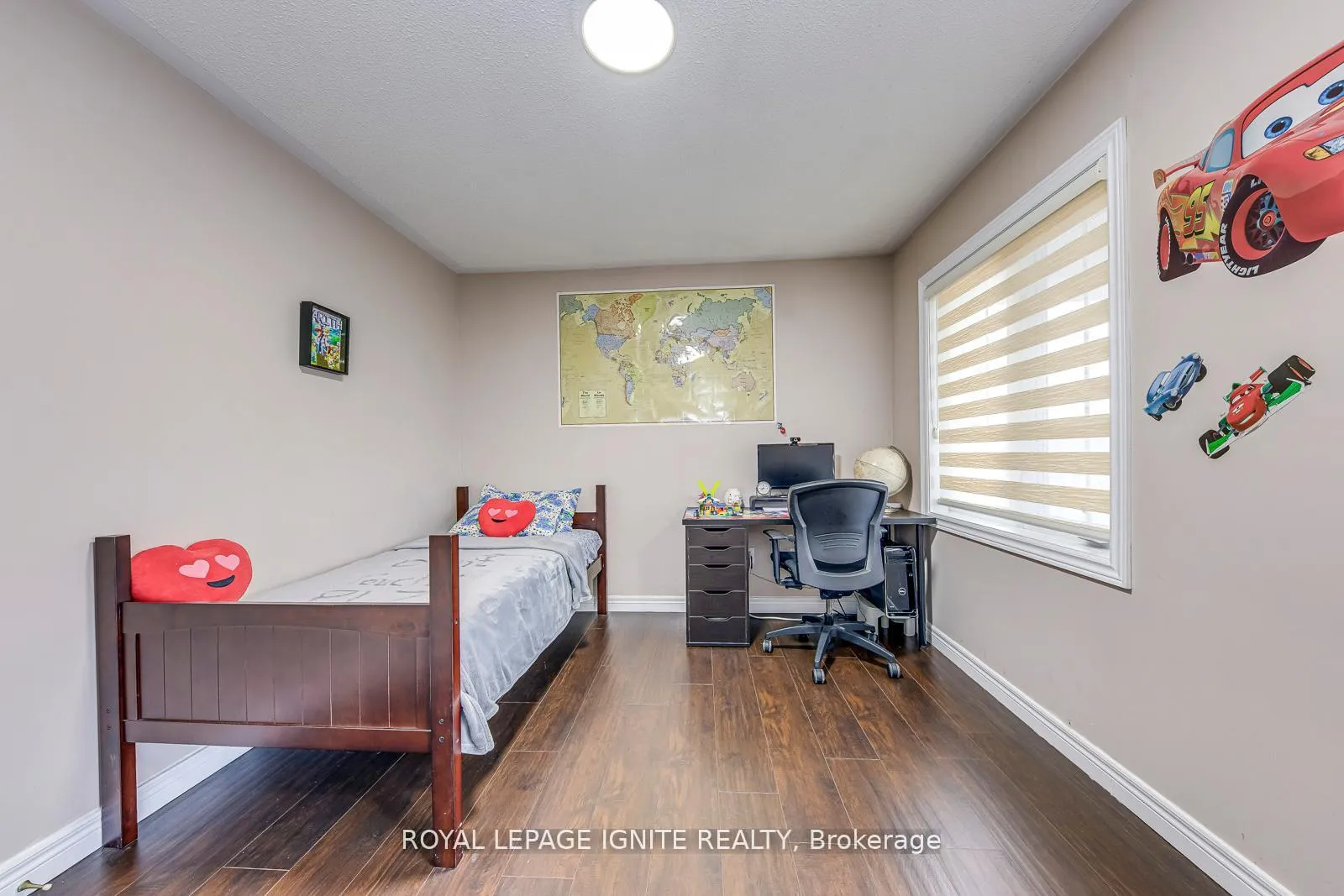 Photo 34 of 30 Streamline Drive, Brampton, Madoc — HOMEH