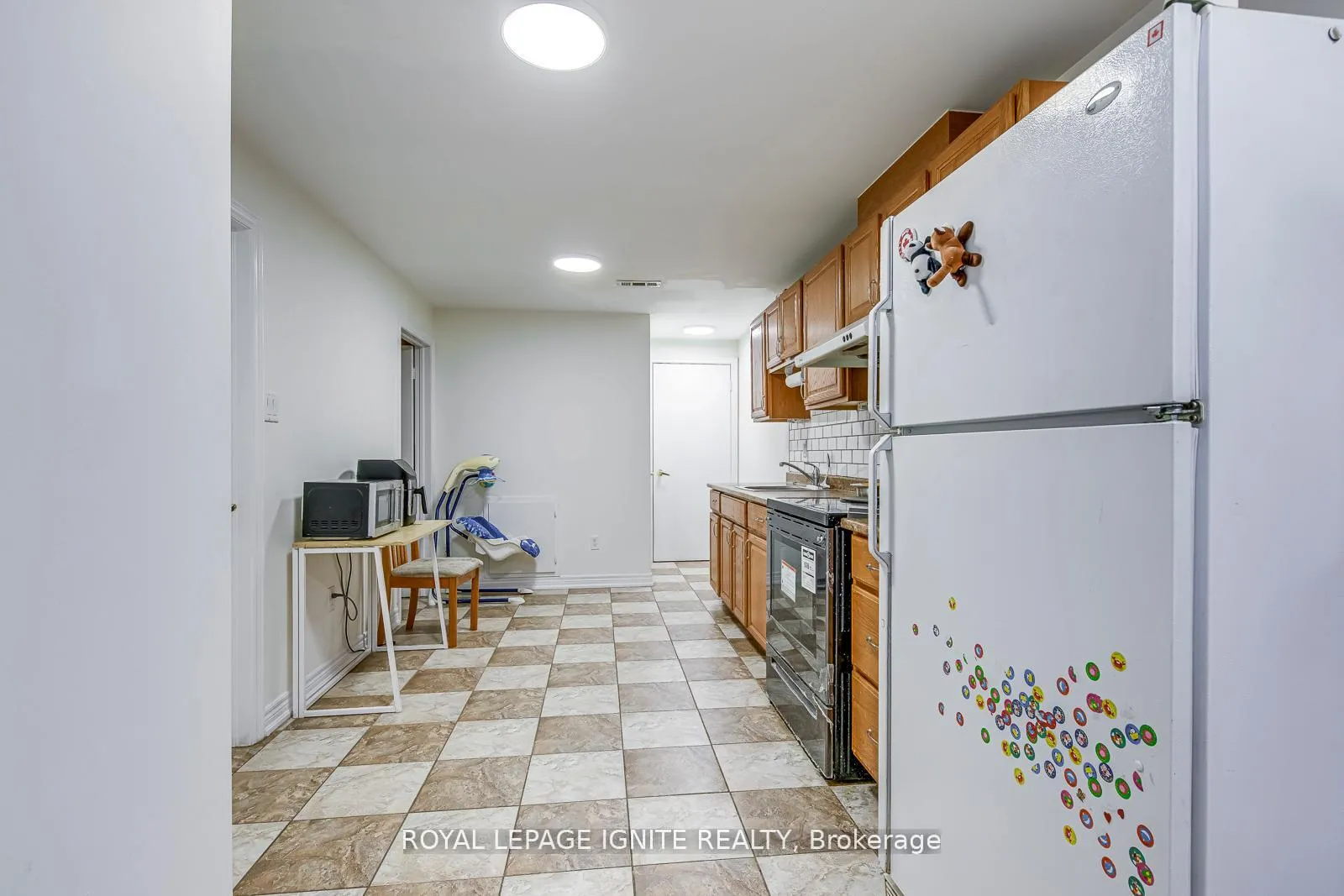 Photo 40 of 30 Streamline Drive, Brampton, Madoc — HOMEH