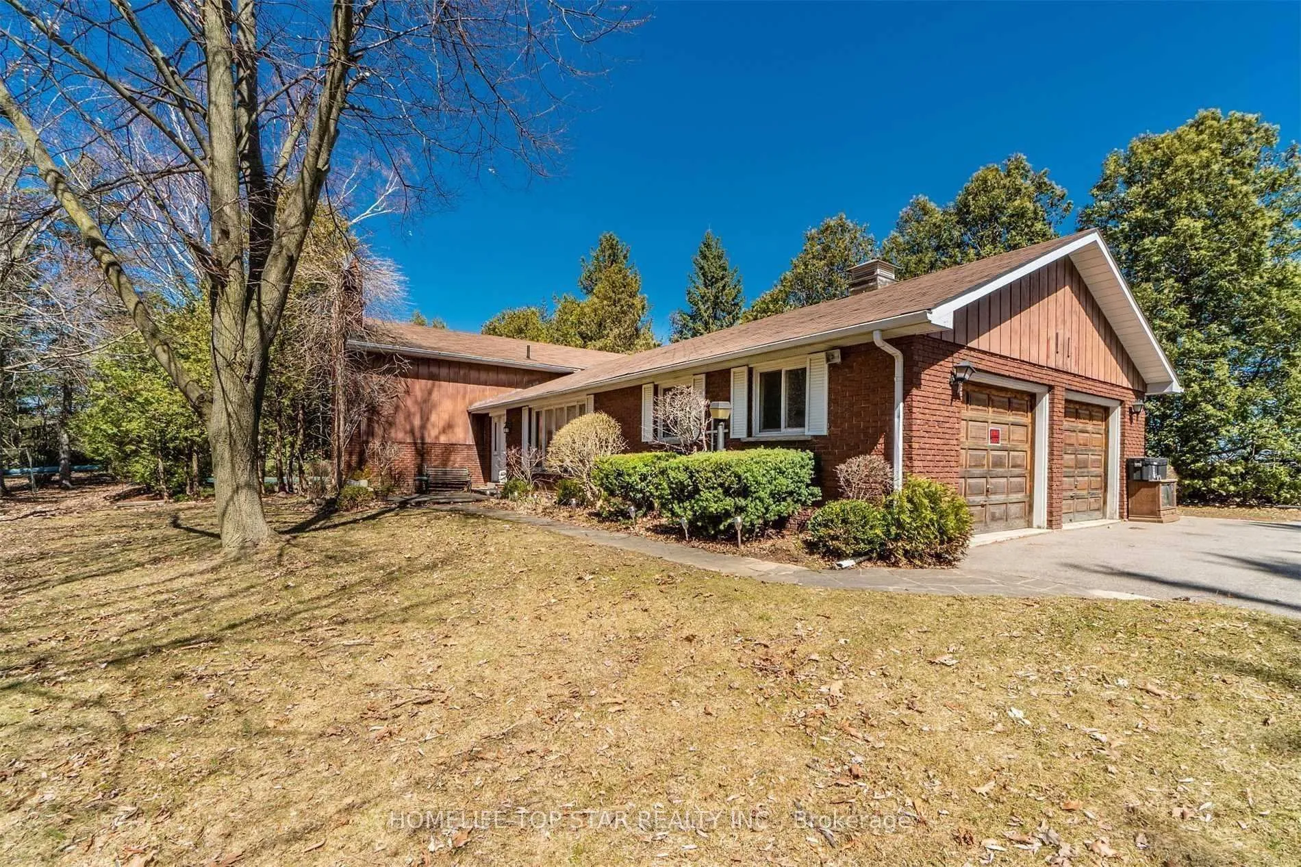 Photo 1 of 8733 Heritage Road, Brampton, Brampton West — HOMEH