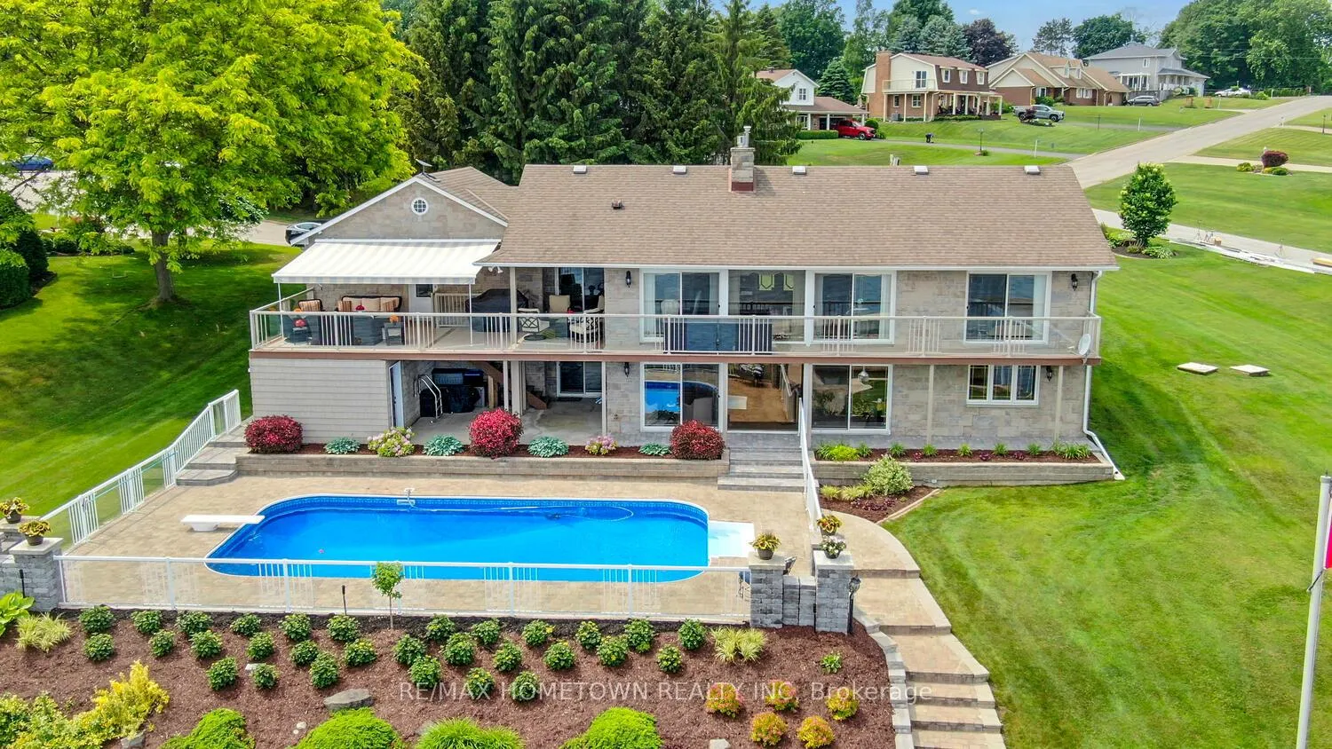 Photo of 1111 Burnside Drive