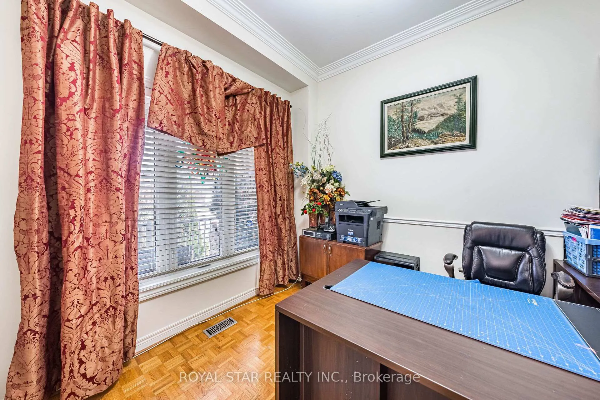 Photo 21 of 40 Oakdale Road, Vaughan, Maple — HOMEH