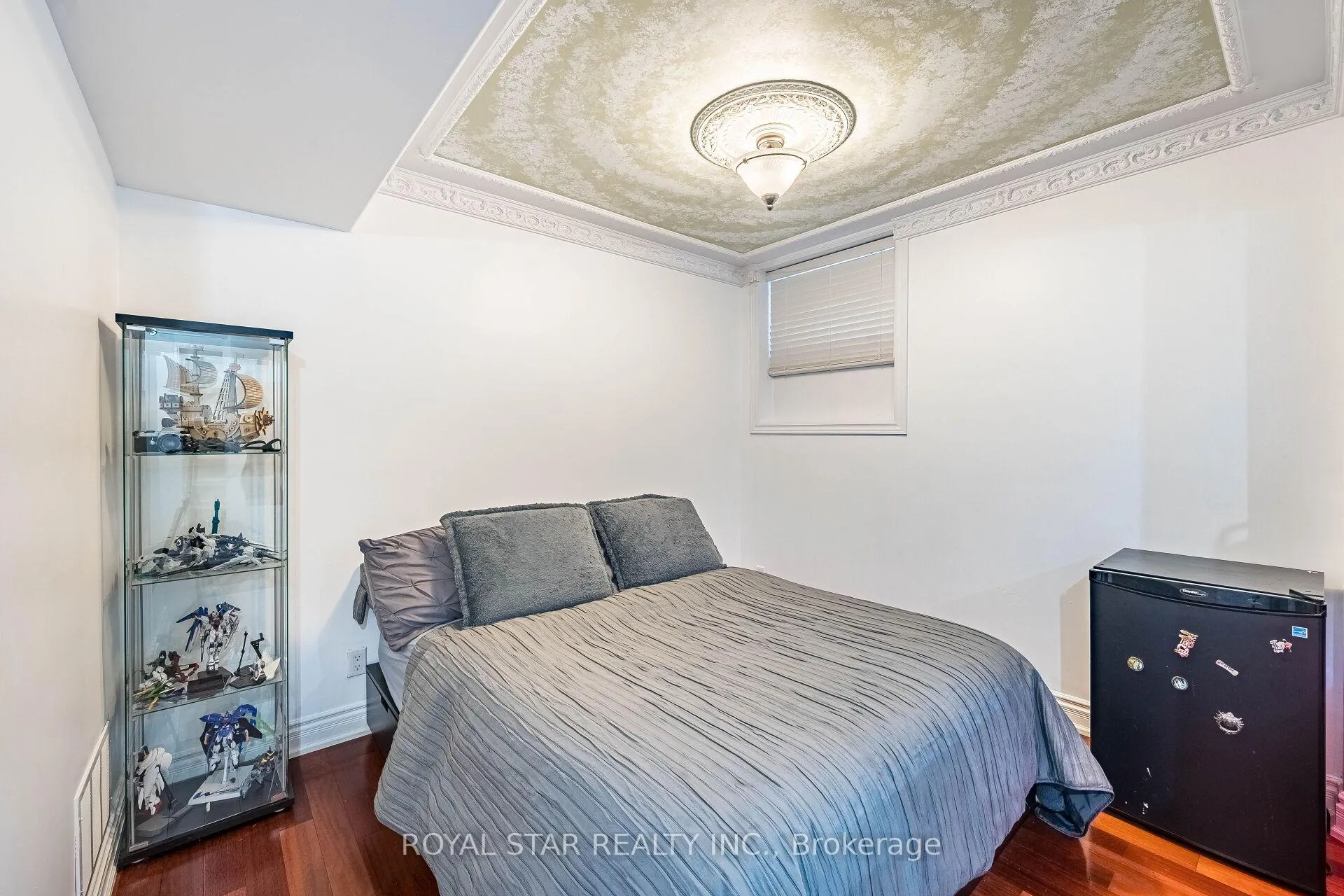 Photo 46 of 40 Oakdale Road, Vaughan, Maple — HOMEH