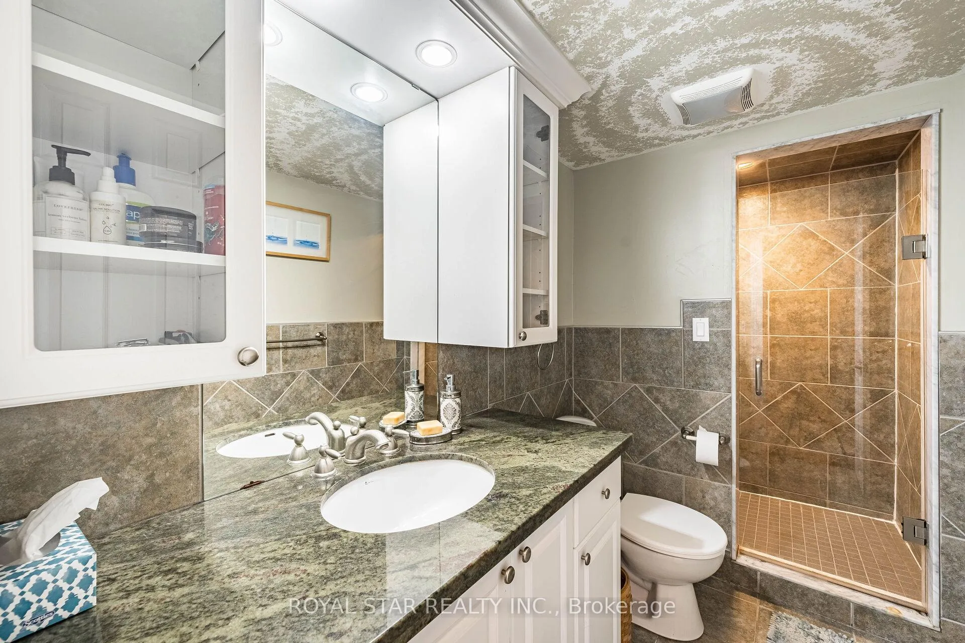 Photo 47 of 40 Oakdale Road, Vaughan, Maple — HOMEH