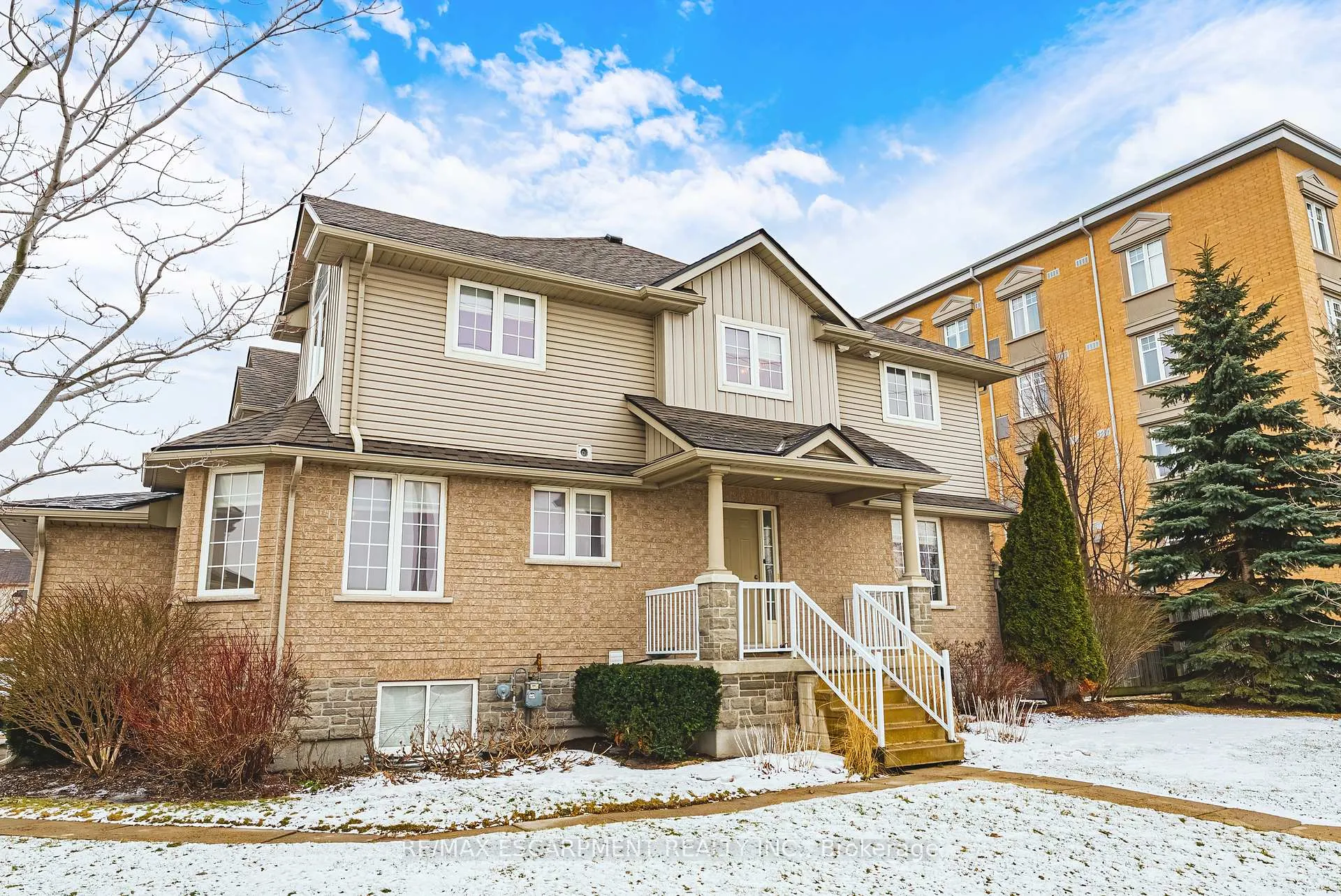 Photo 1 of Unit 1, 361 Arkell Road, Guelph, Pineridge/Westminster Woods — HOMEH