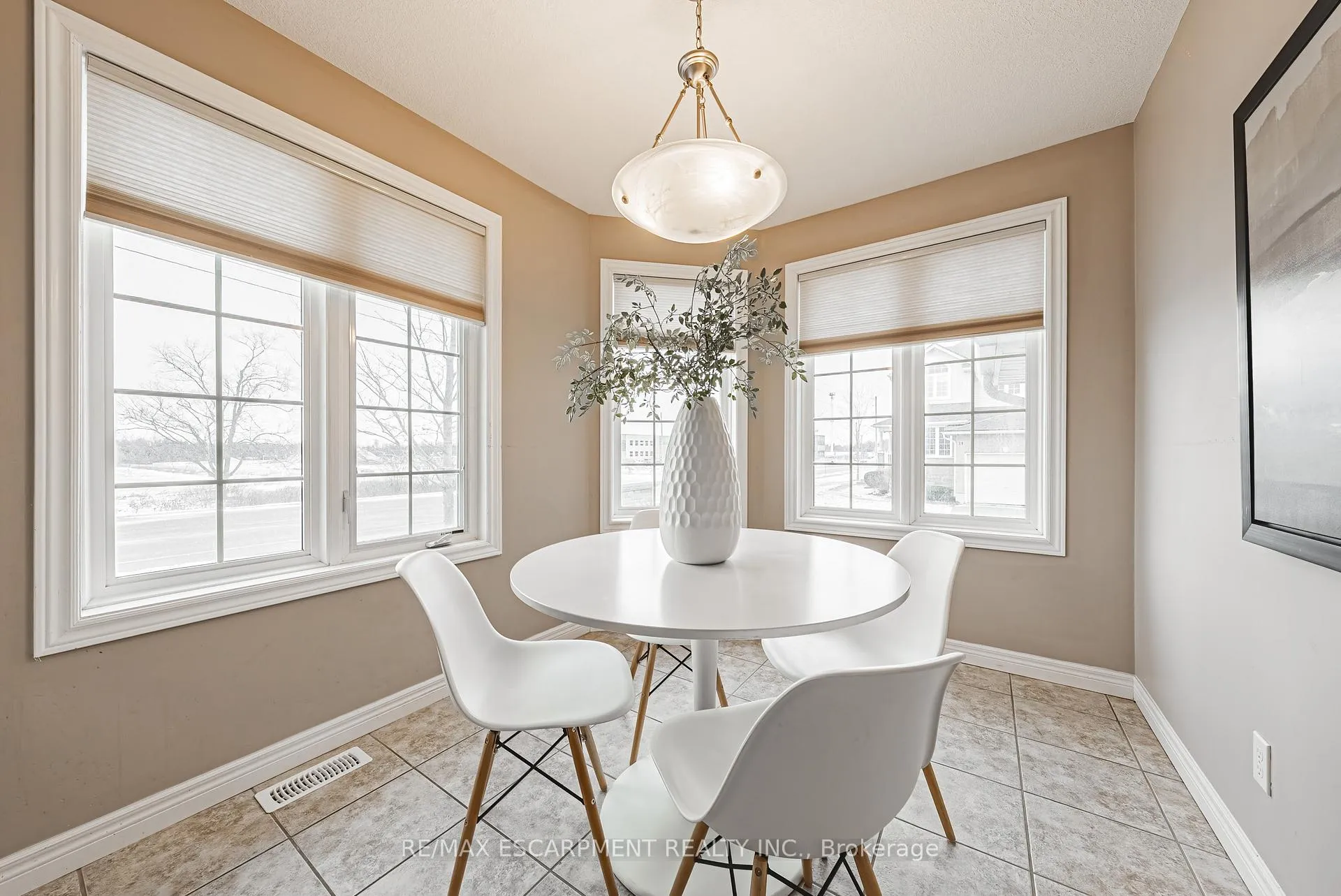 Photo 11 of Unit 1, 361 Arkell Road, Guelph, Pineridge/Westminster Woods — HOMEH