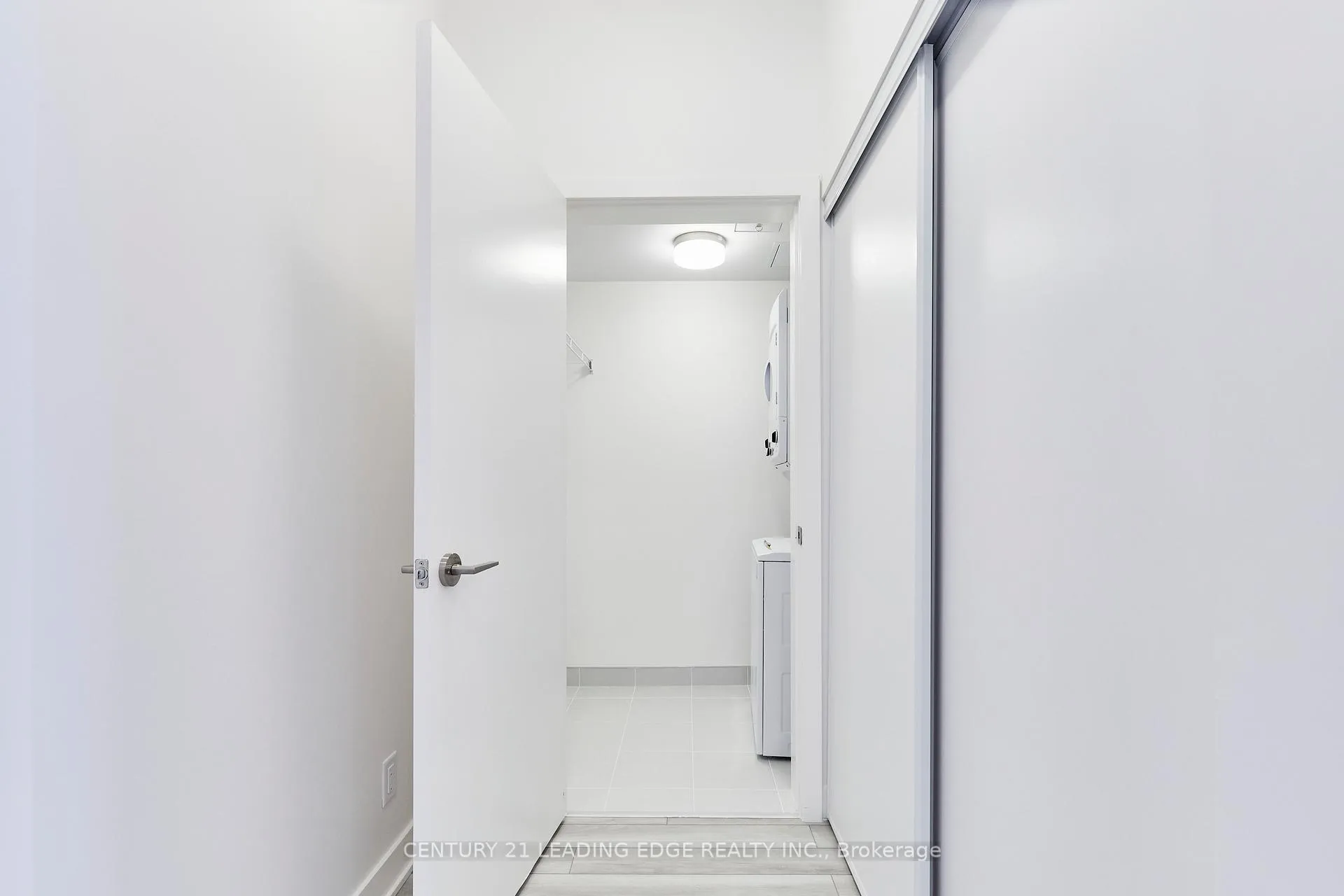 Photo 8 of Unit 511, 55 Clarington Boulevard, Clarington, Bowmanville — HOMEH