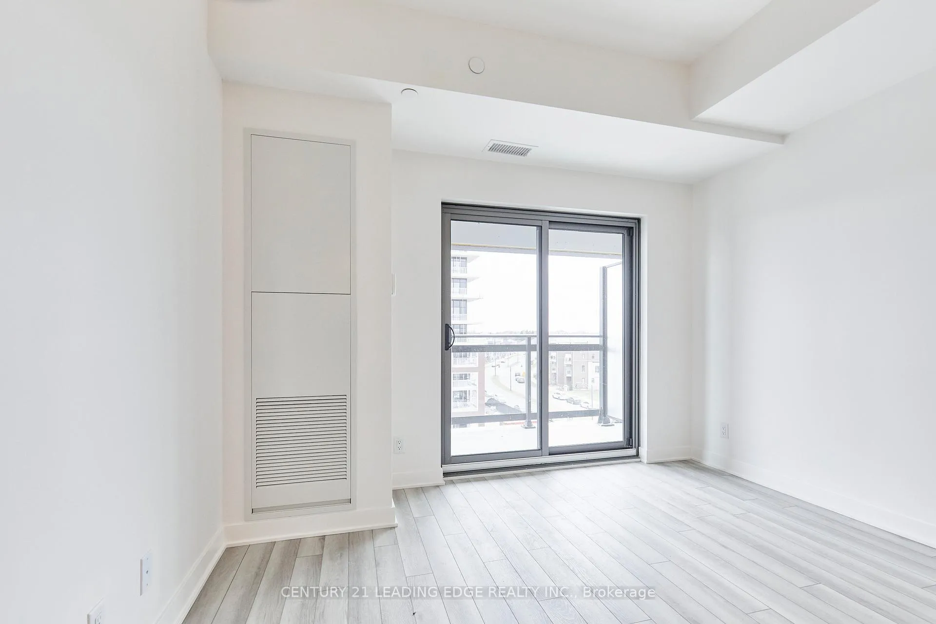 Photo 17 of Unit 511, 55 Clarington Boulevard, Clarington, Bowmanville — HOMEH
