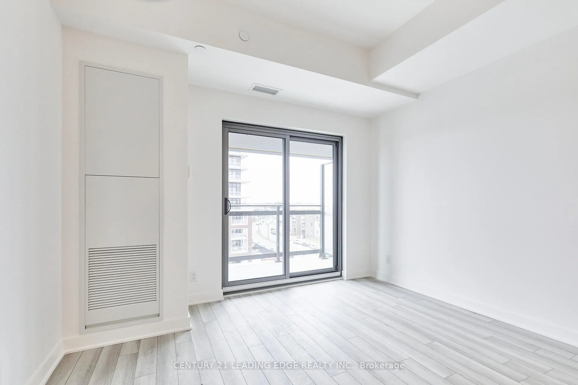 Photo 18 of Unit 511, 55 Clarington Boulevard, Clarington, Bowmanville — HOMEH