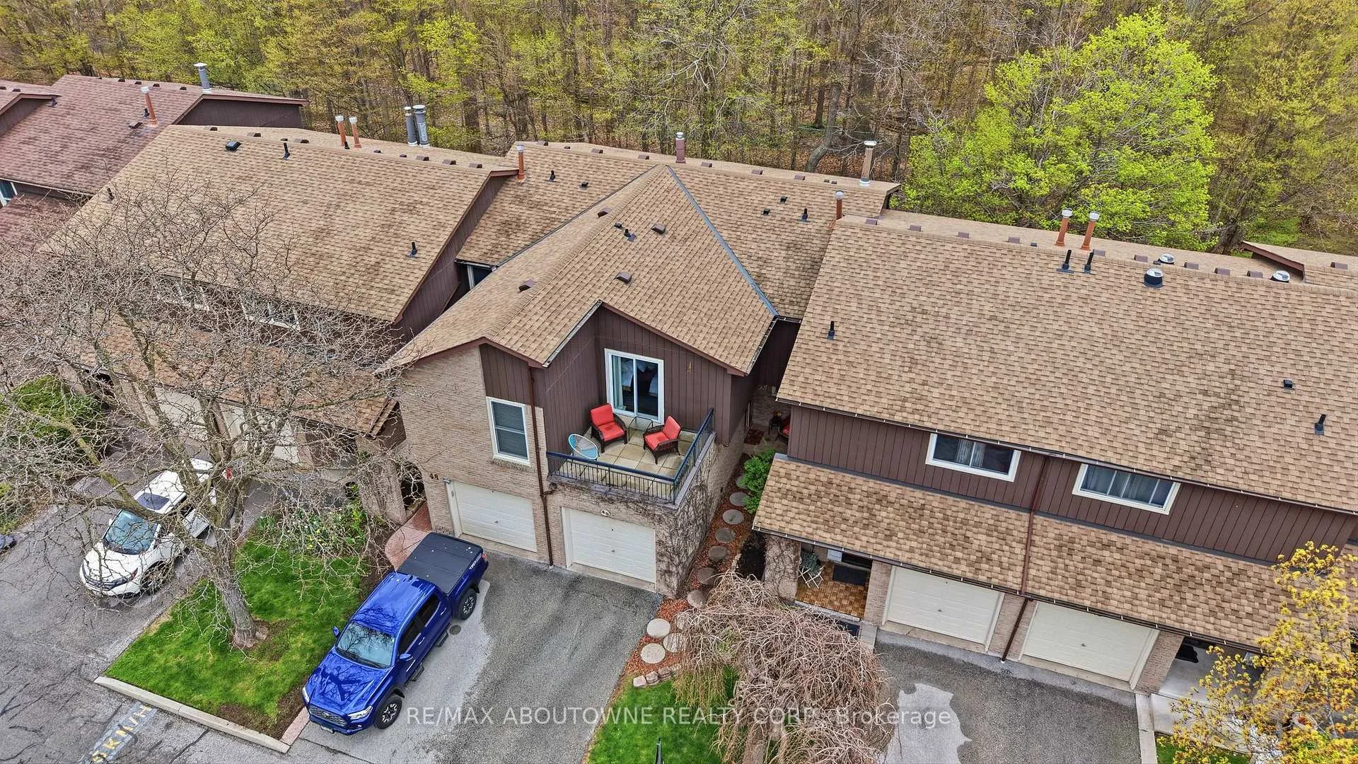 Photo 2 of Unit 49, 2301 Cavendish Drive, Burlington, Brant Hills — HOMEH