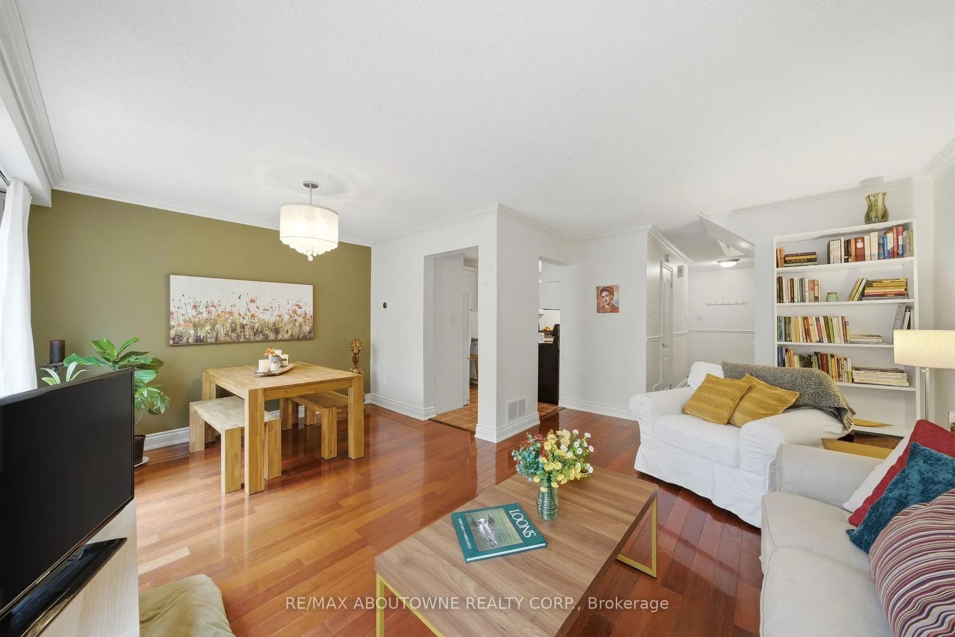 Photo 11 of Unit 49, 2301 Cavendish Drive, Burlington, Brant Hills — HOMEH